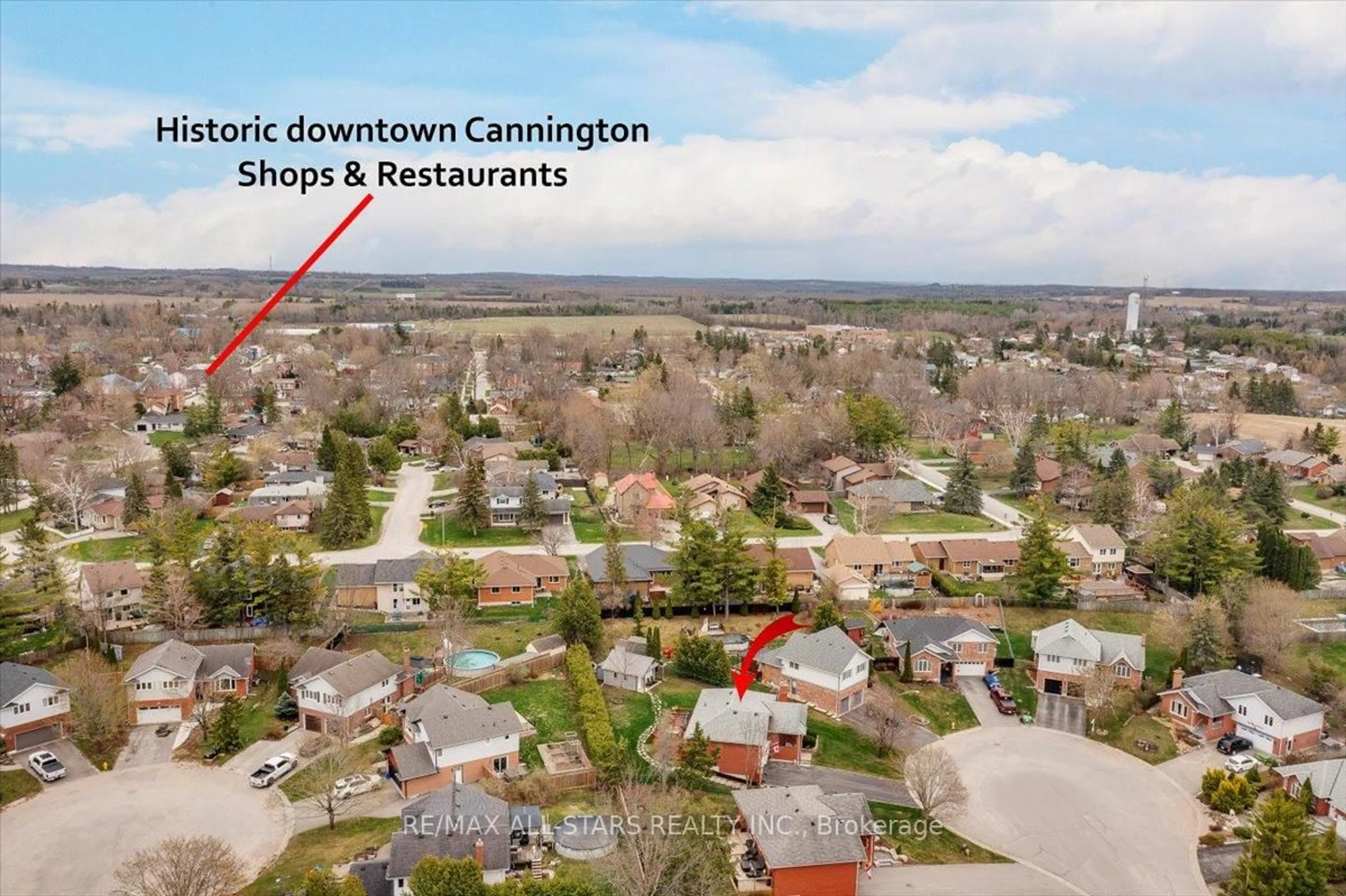 A pic from outside/outdoor area/front of a property/back of a property/a pic from drone, street for 12 David Cres, Brock Ontario L0E 1E0