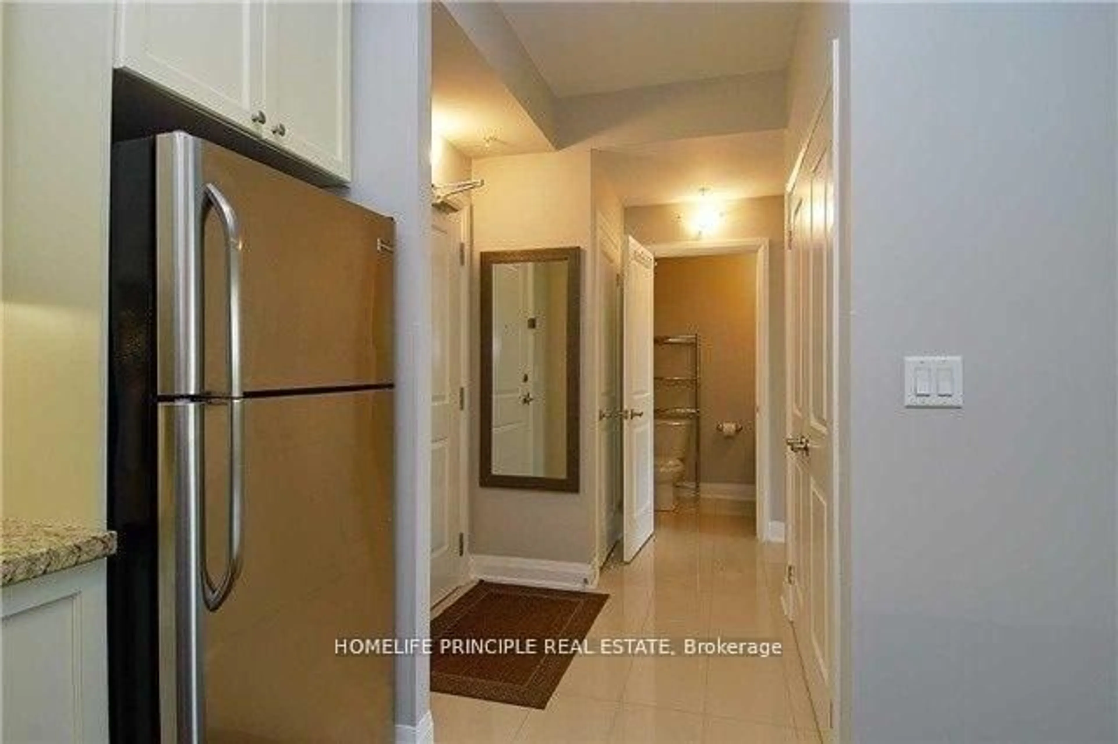 Indoor entryway for 12 Woodstream Blvd #712, Vaughan Ontario L4L 8C3