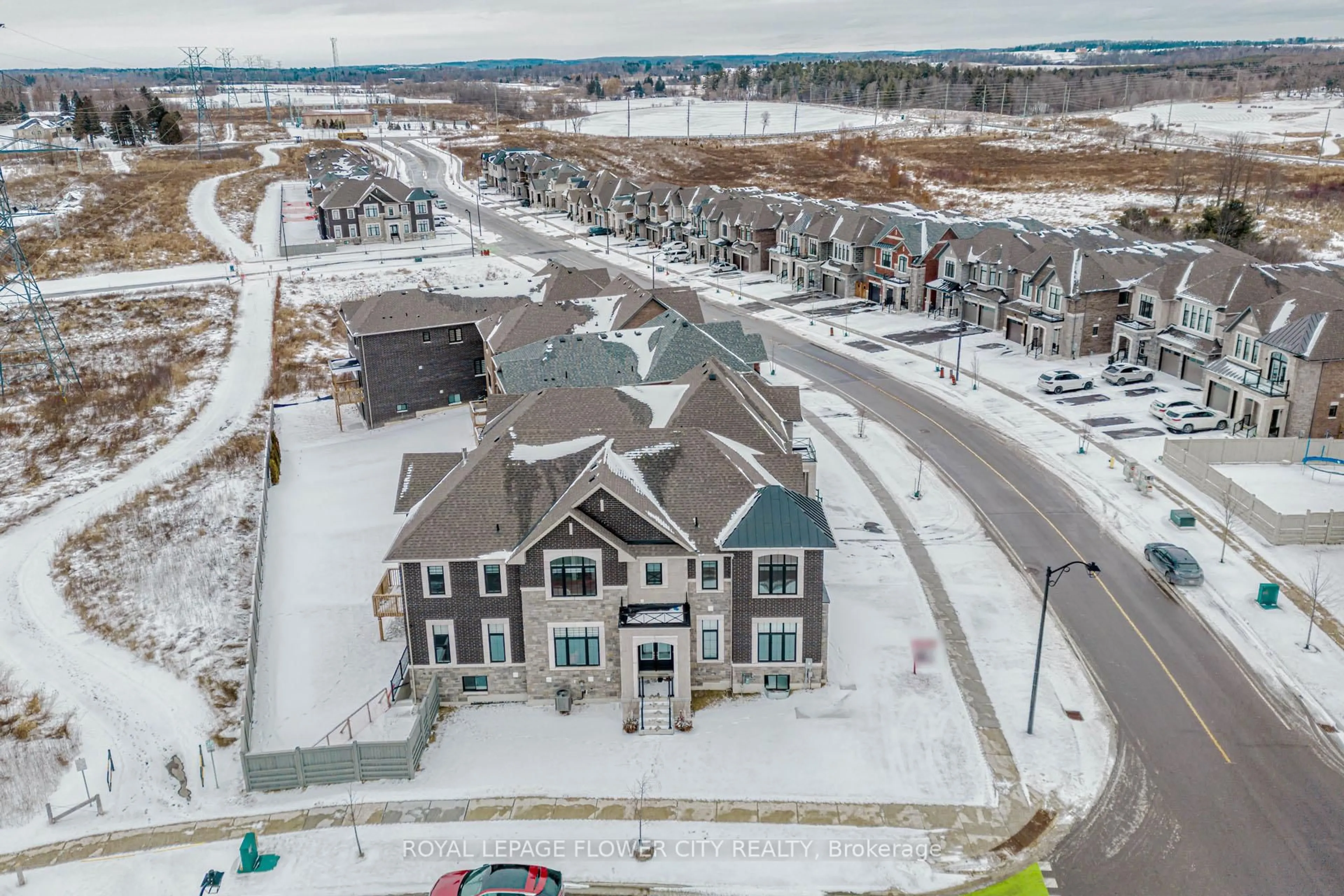 A pic from outside/outdoor area/front of a property/back of a property/a pic from drone, unknown for 518 Kleinburg Summit Way, Vaughan Ontario L4H 4T5