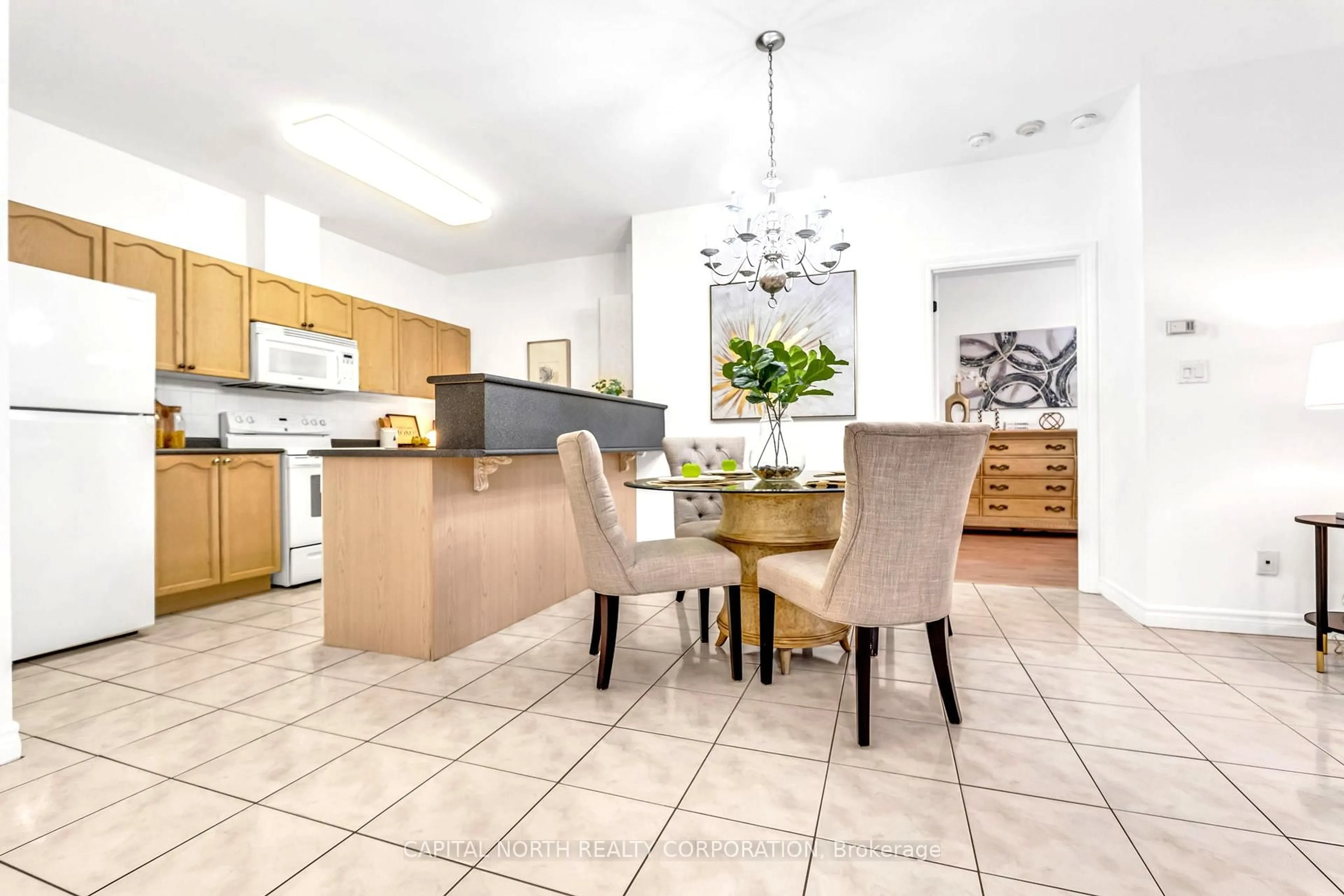Open concept kitchen, ceramic/tile floor for 33 Wallace St #321, Vaughan Ontario L4L 2P2