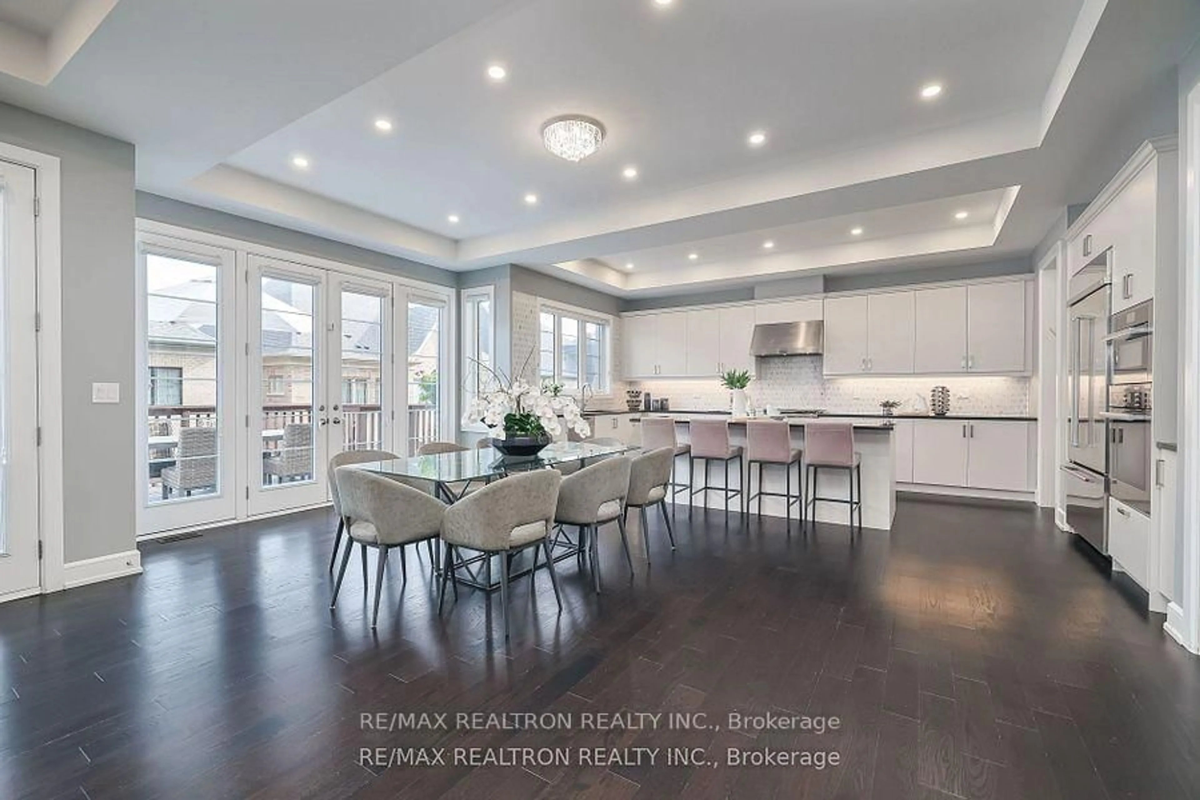 Open concept kitchen, unknown for 3 Redelmeier Crt, Vaughan Ontario L6A 4Y8