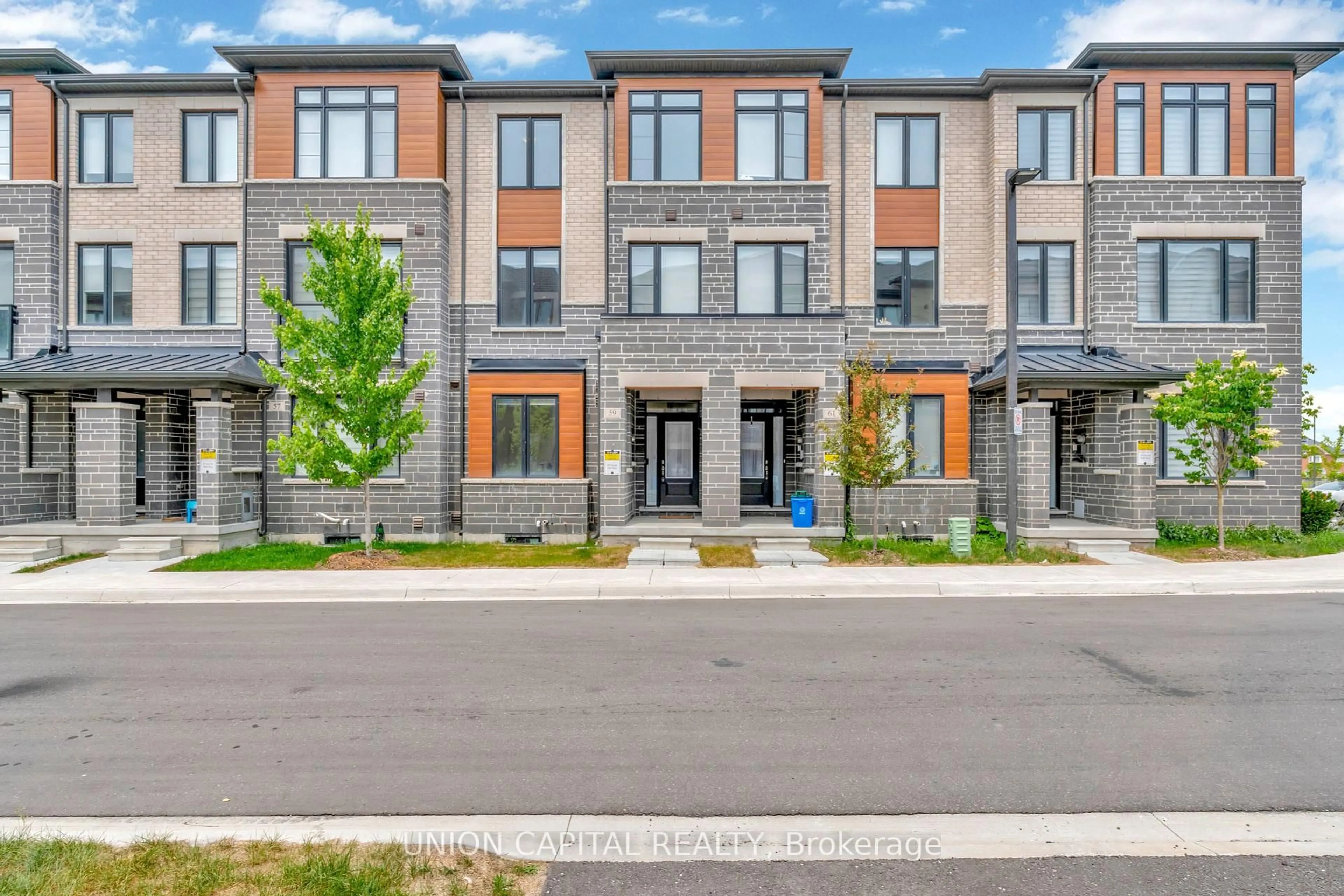 Home with brick exterior material, street for 59 Carole Bell Way, Markham Ontario L6E 0W2