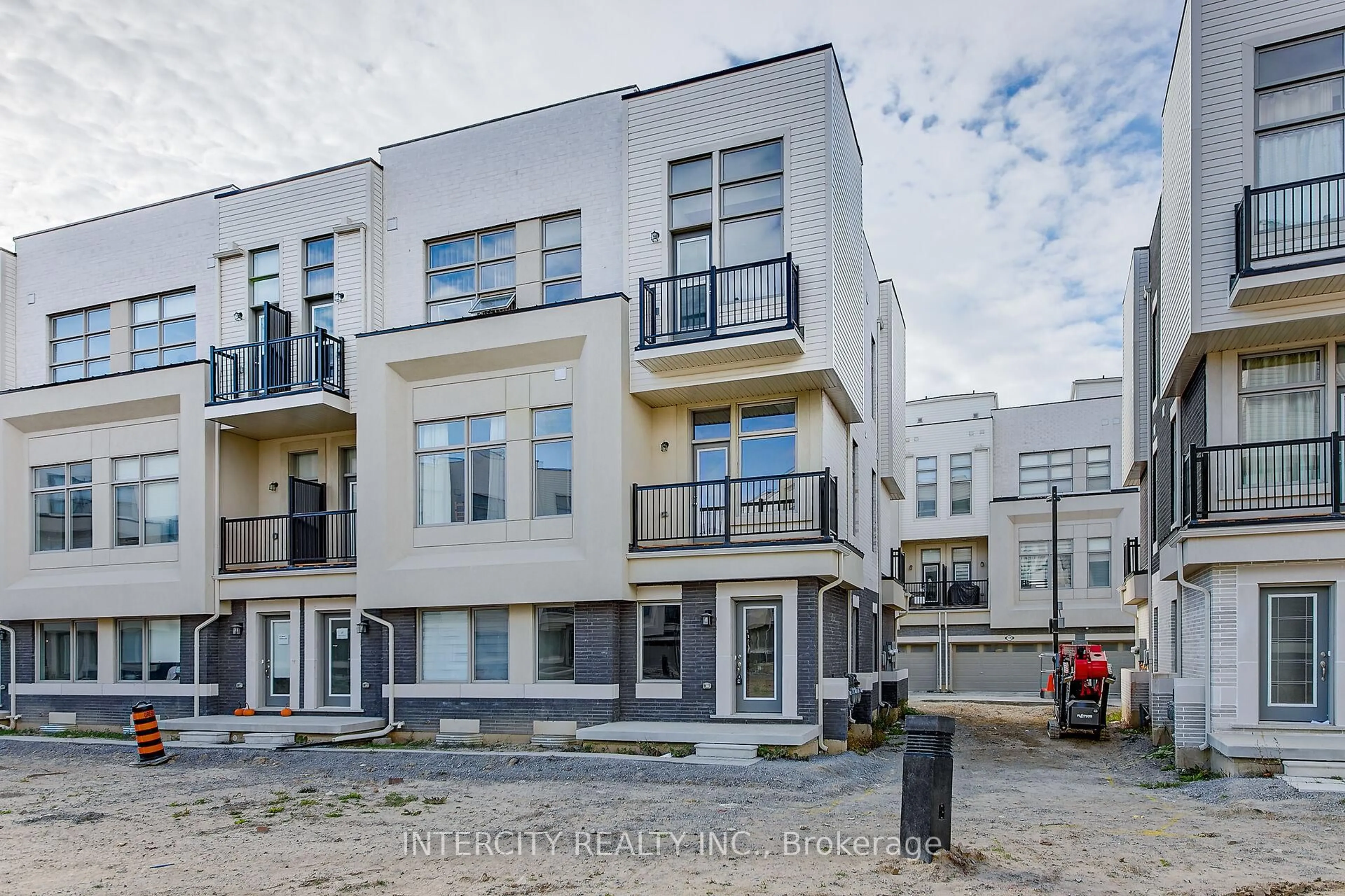 Unknown for 29 Albert Firman Lane, Markham Ontario L6C 3B5