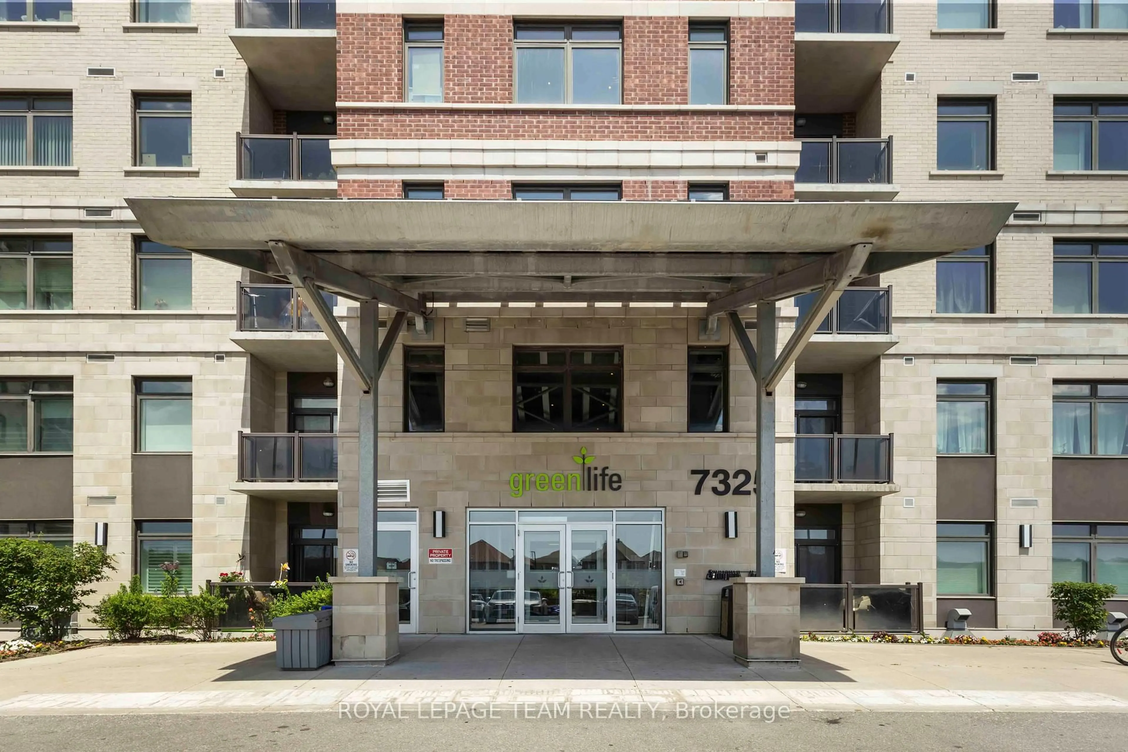 Indoor foyer for 7325 Markham Rd #406, Markham Ontario L3S 0C9