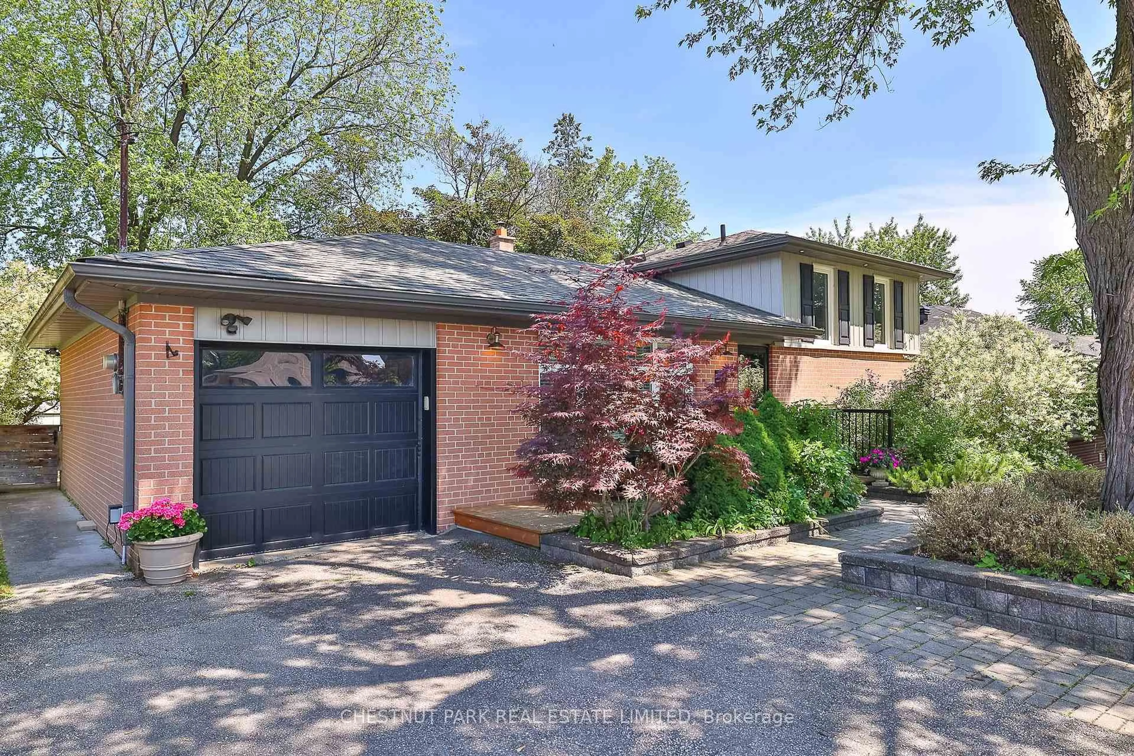Home with brick exterior material, street for 17 Arrowflight Dr, Markham Ontario L3P 1R9