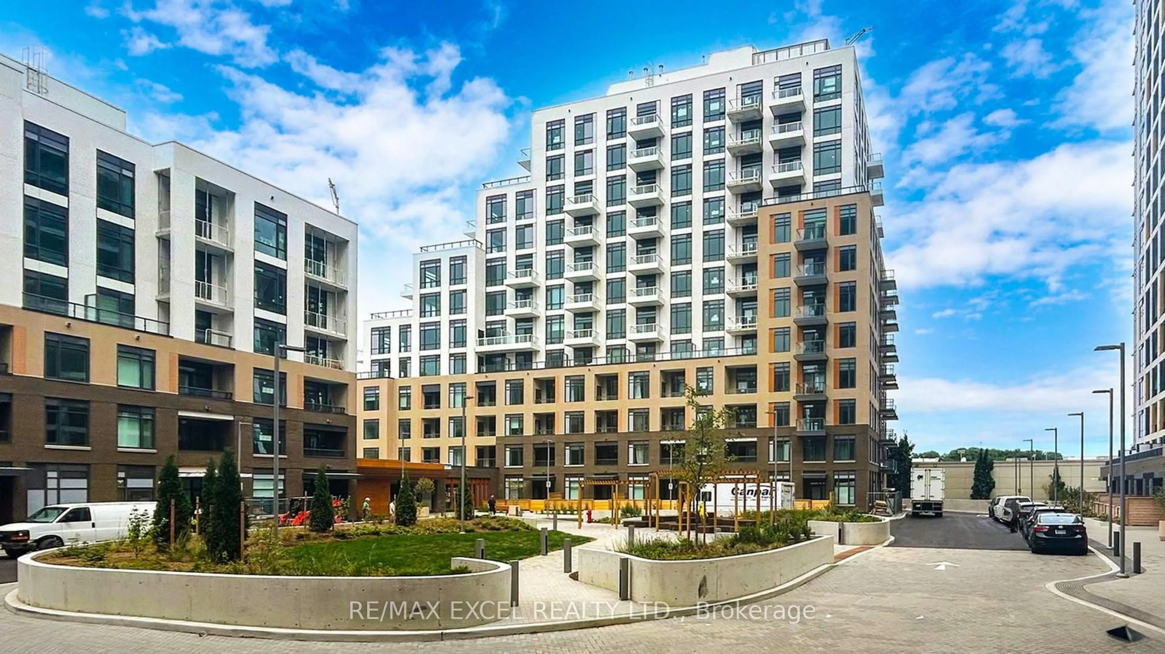 Unknown for 8 Beverley Glen Blvd #802, Vaughan Ontario L4J 0L5