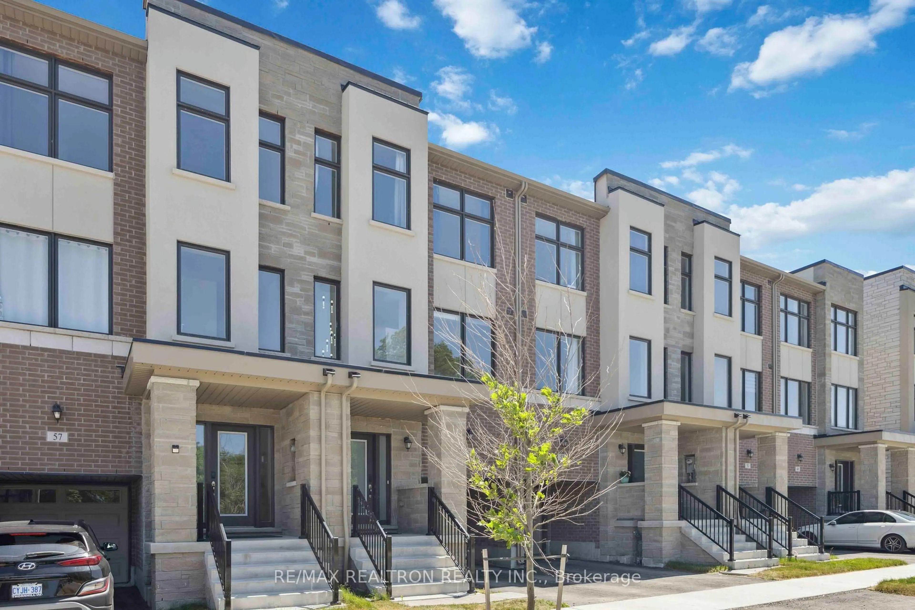 Unknown for 55 Puisaya Dr, Richmond Hill Ontario L4E 1A2