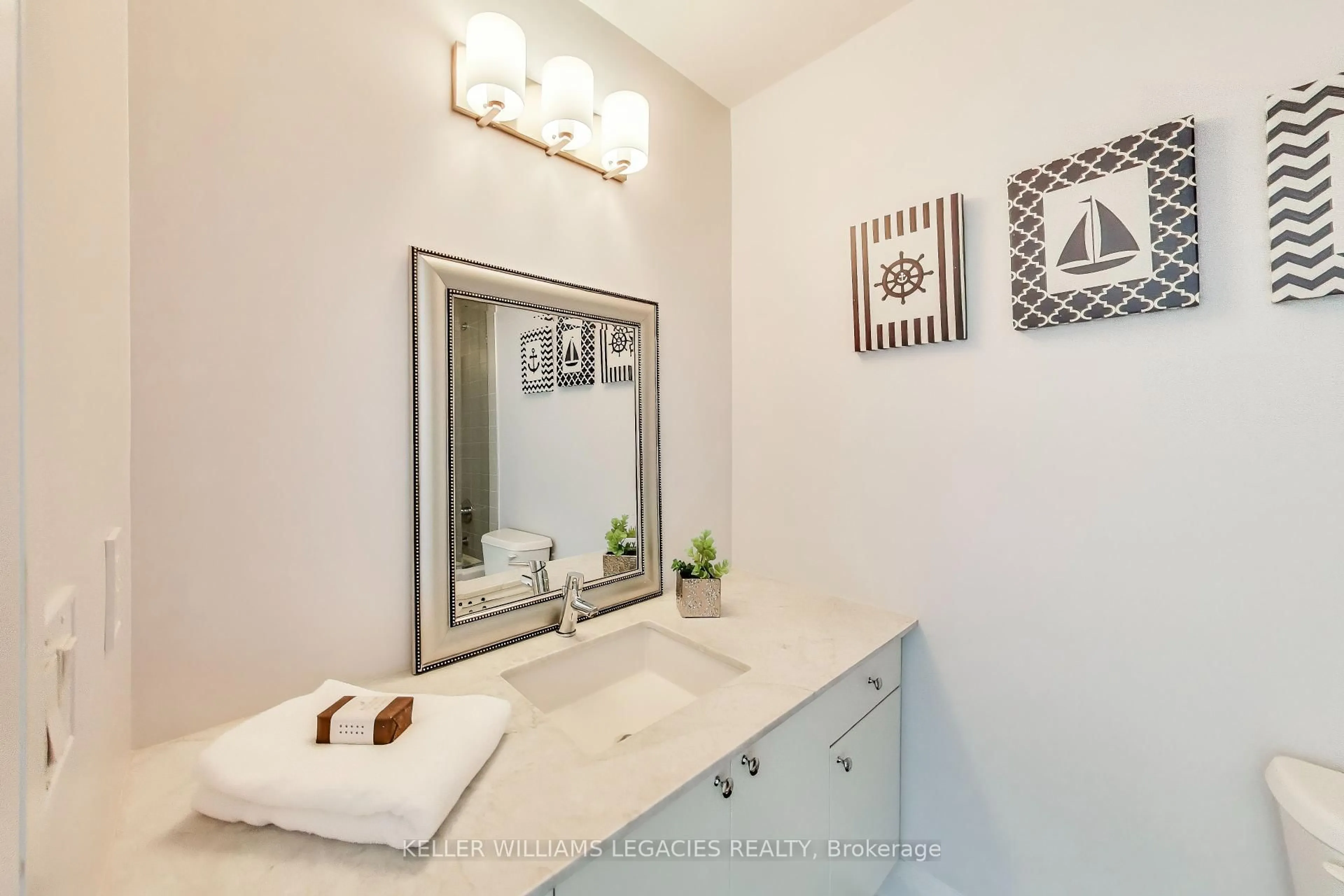 Unknown for 12 Woodstream Blvd #704, Vaughan Ontario L4L 8C4