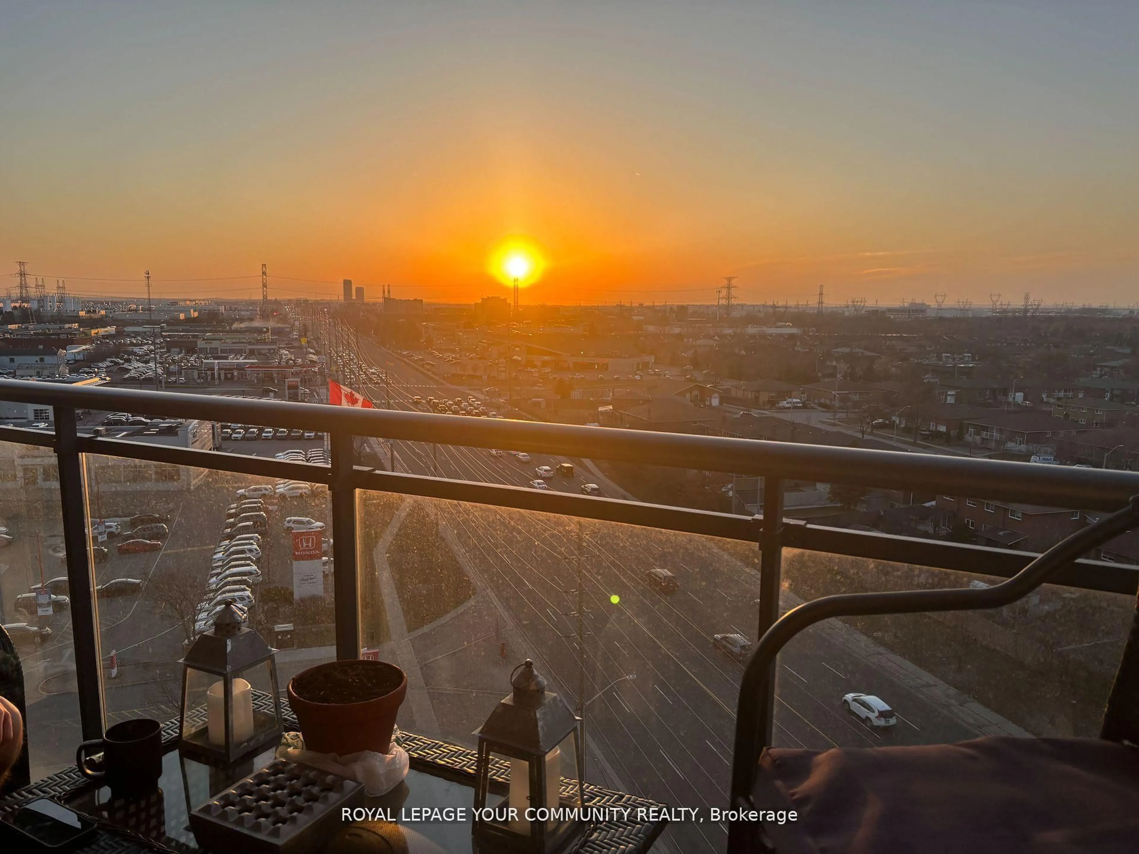 Unknown for 12 Woodstream Blvd #1018, Vaughan Ontario L4L 8C3