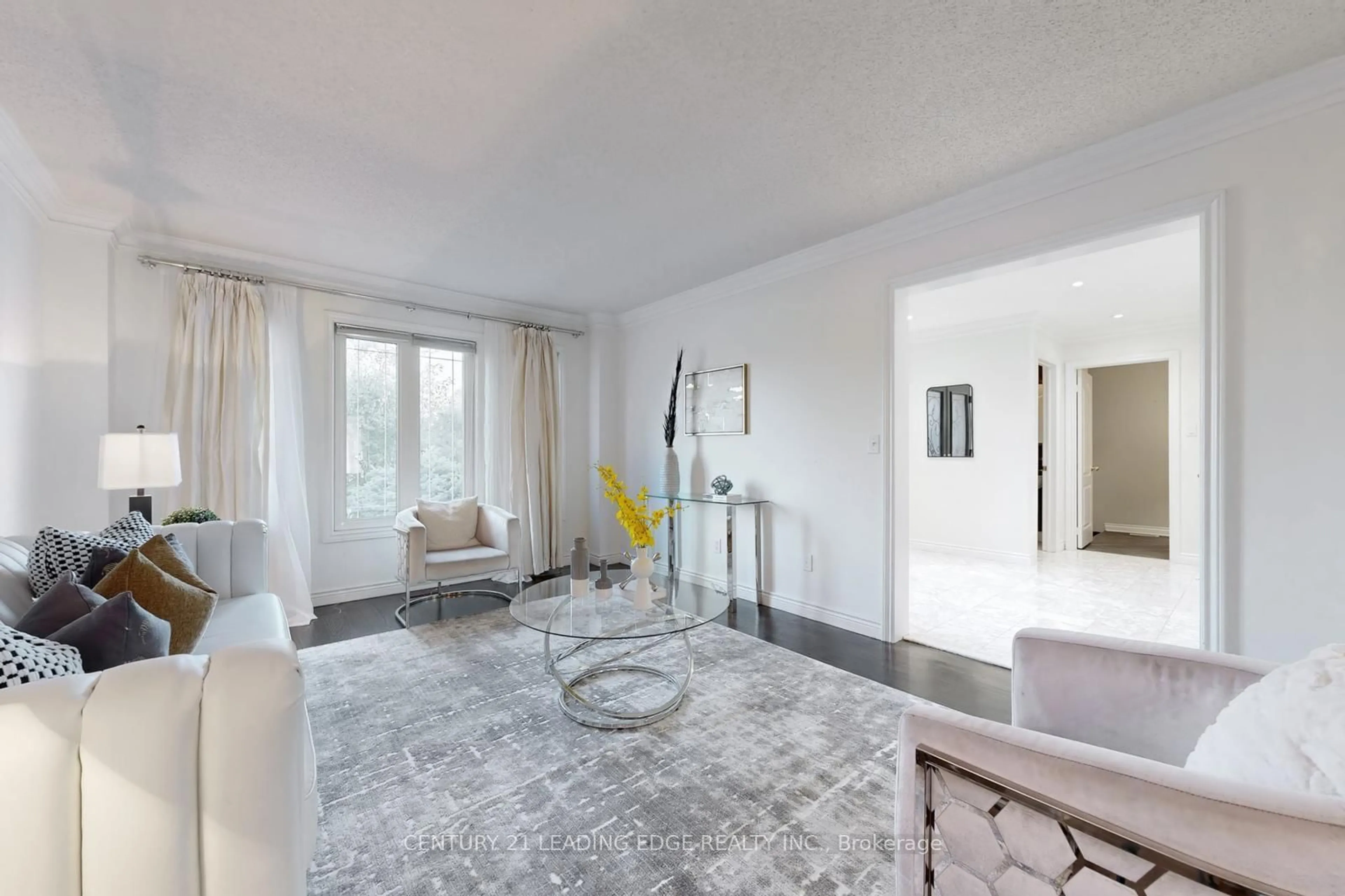 Living room with furniture, unknown for 32 Charrington Cres, Markham Ontario L3R 0R2