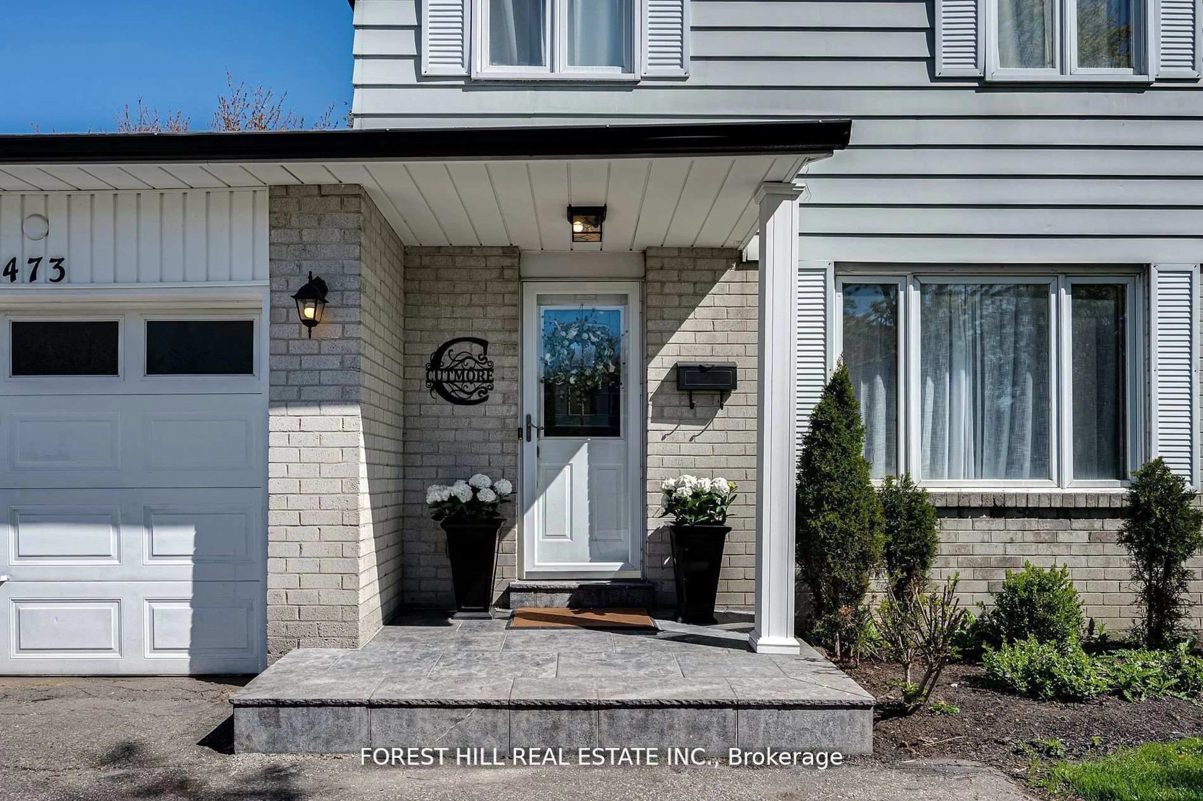 Home with brick exterior material, street for 473 Dixon Blvd, Newmarket Ontario L3Y 5C9