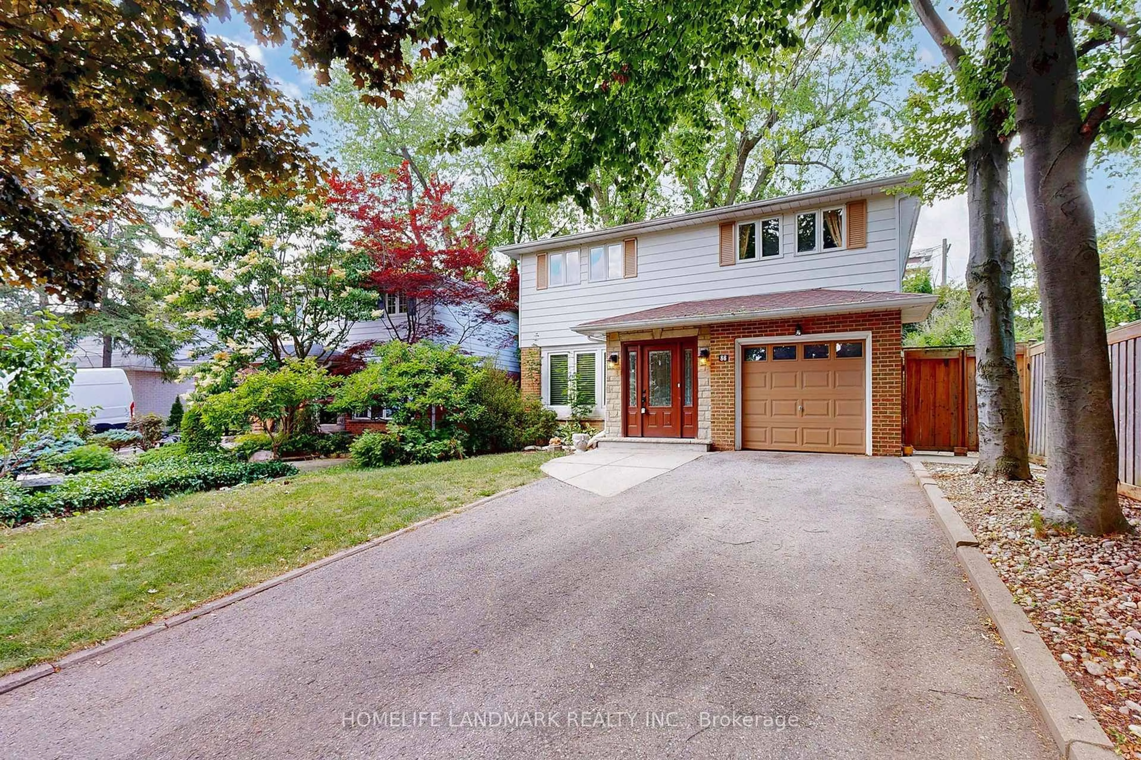 Home with brick exterior material, street for 86 Weeping Willow Lane, Markham Ontario L3T 3R8