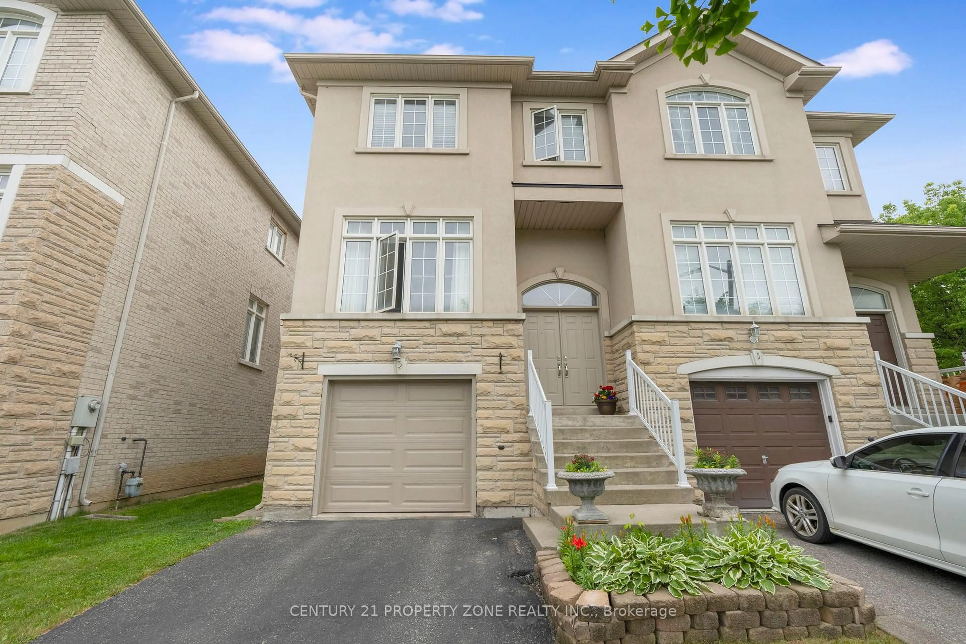 Unknown for 3 Prince William Dr, Markham Ontario L3R 7V5