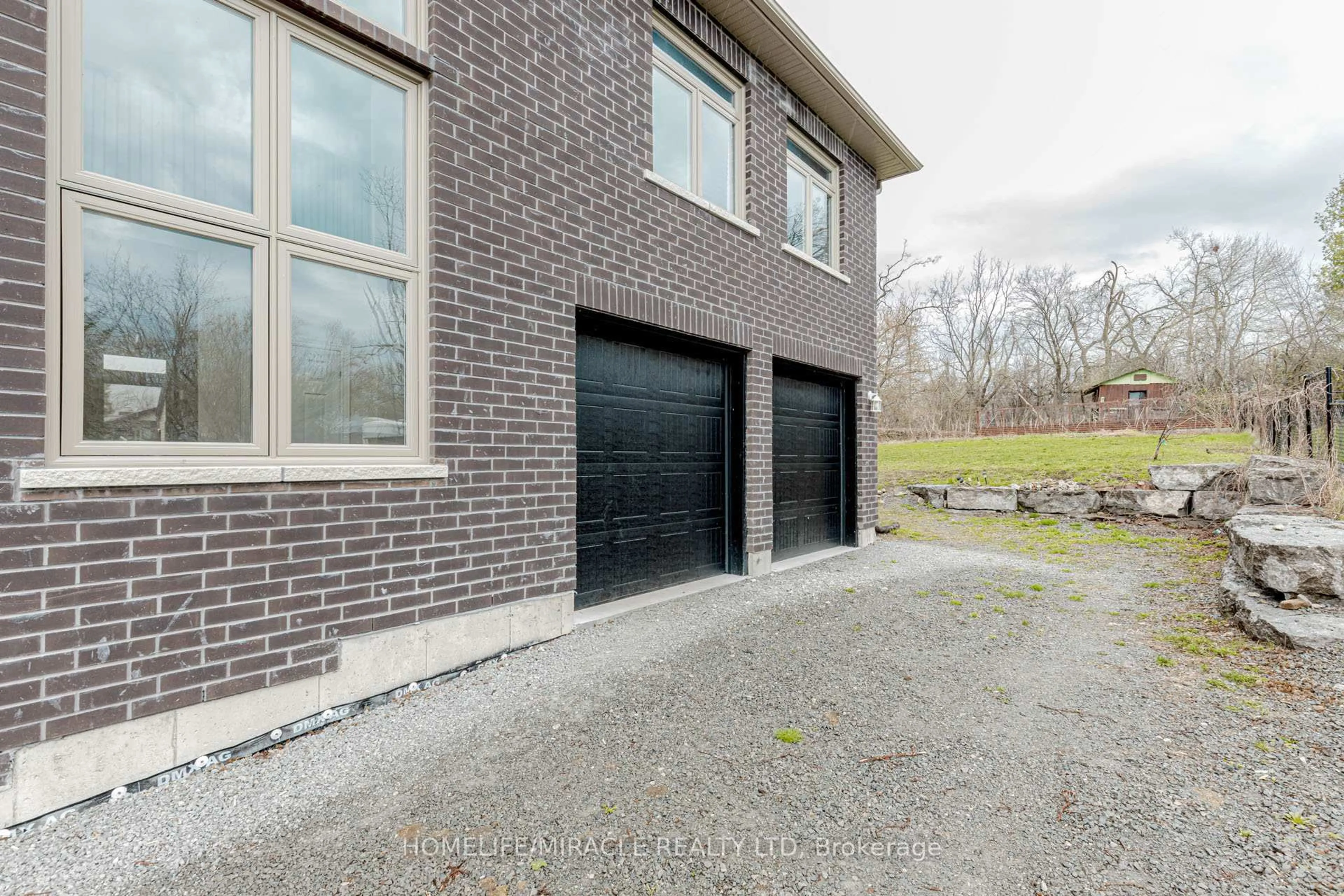 Home with brick exterior material, street for 637 Simcoe St, Brock Ontario L0K 1A0