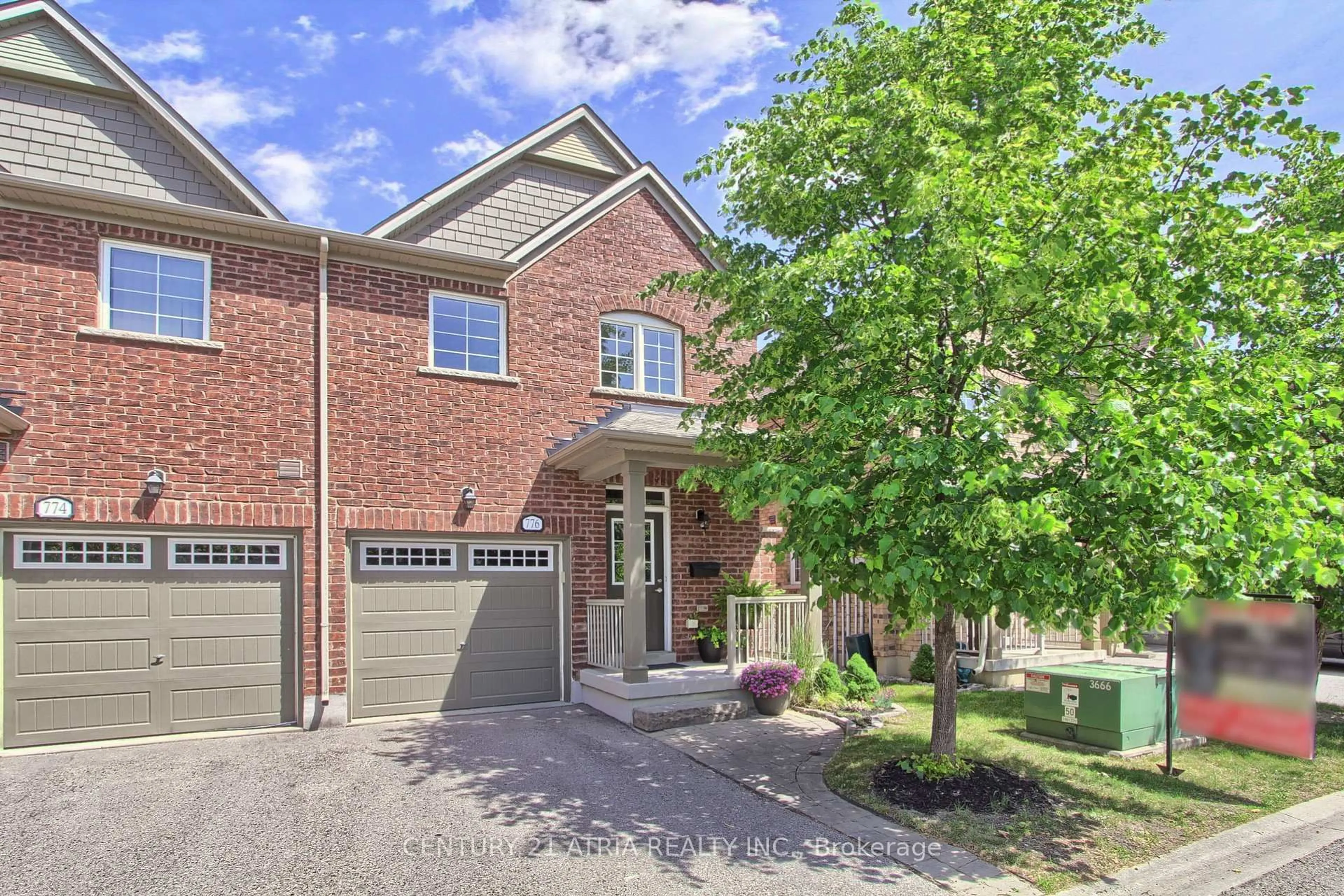 Home with brick exterior material, street for 776 Harry Syratt Ave, Newmarket Ontario L3X 0A3