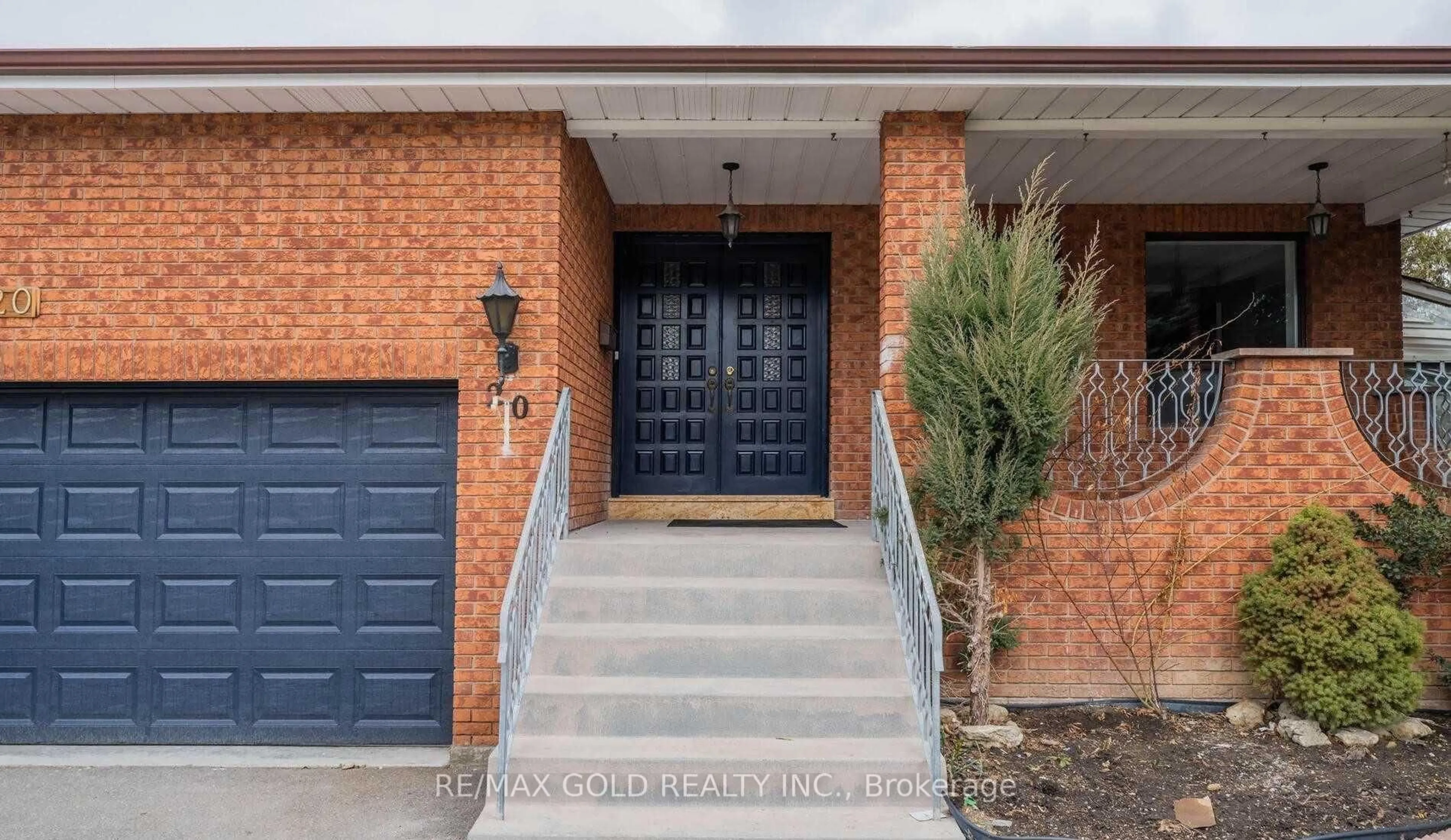 Home with brick exterior material, street for 20 Garden Ave, Richmond Hill Ontario L4C 6L9