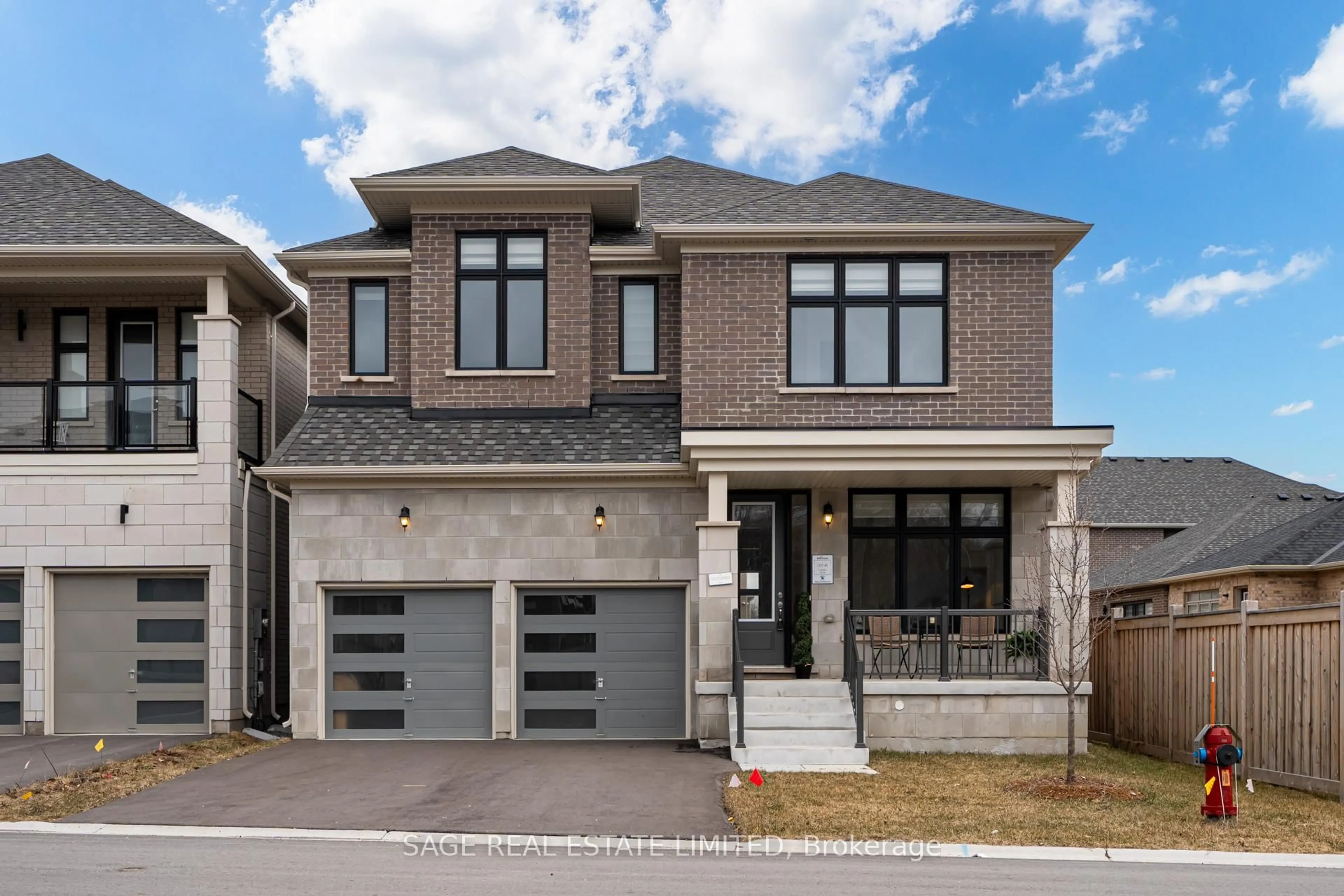 Home with brick exterior material, street for 3 Joiner Circ, Whitchurch-Stouffville Ontario L4A 7X4