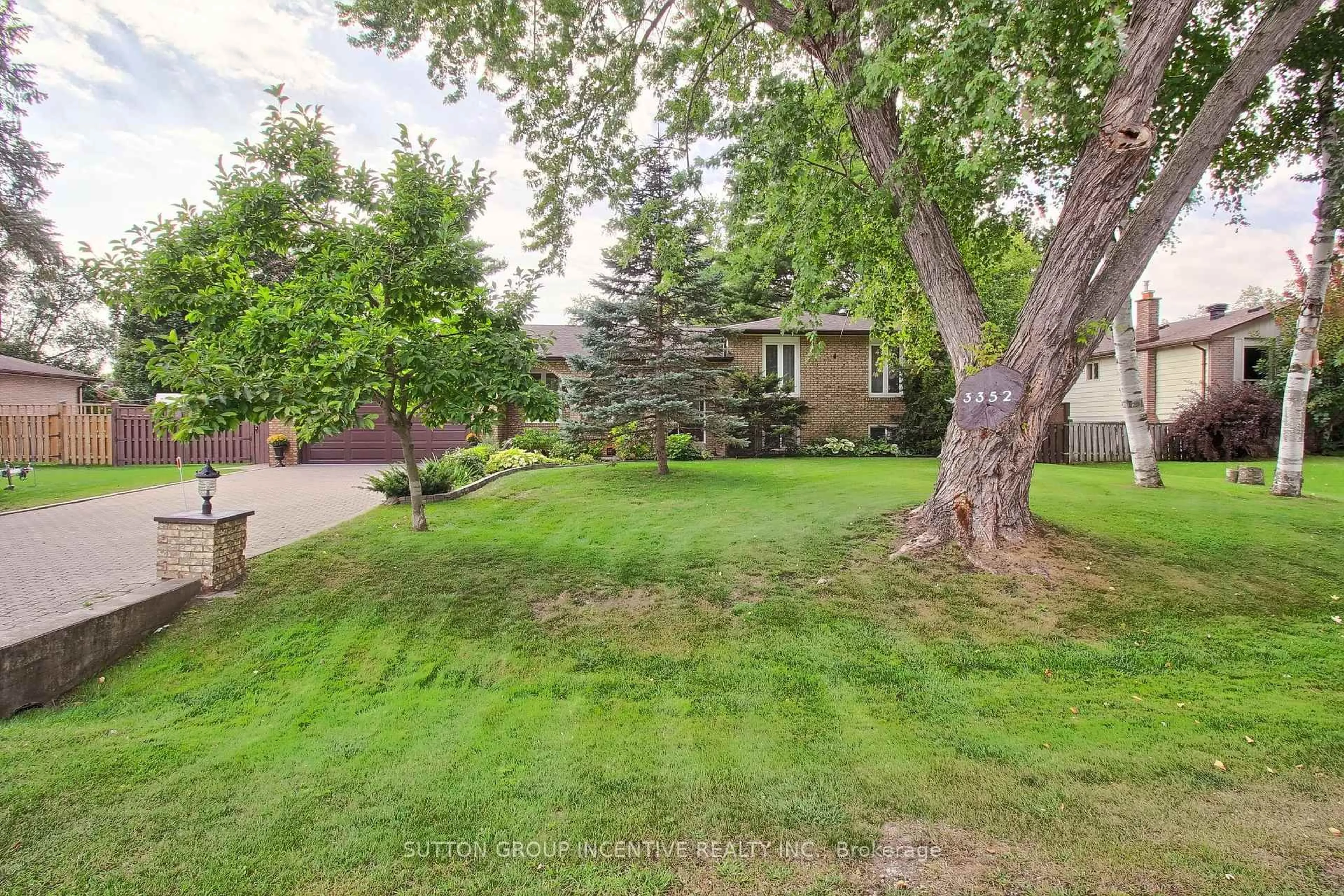 Patio, unknown for 3352 Mason Dr, Innisfil Ontario L9S 2J8