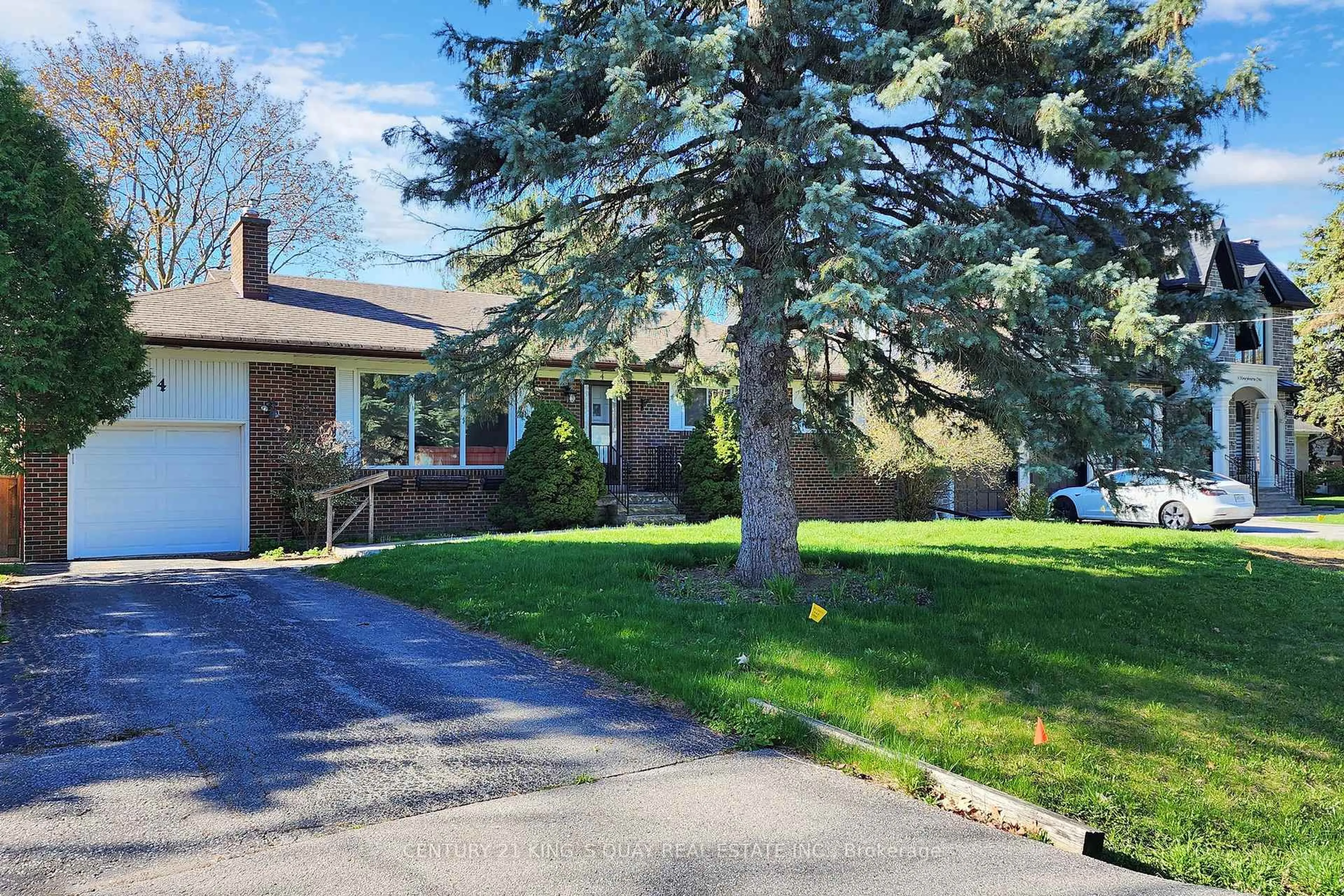 Unknown for 4 Honeybourne Cres, Markham Ontario L3P 1P3