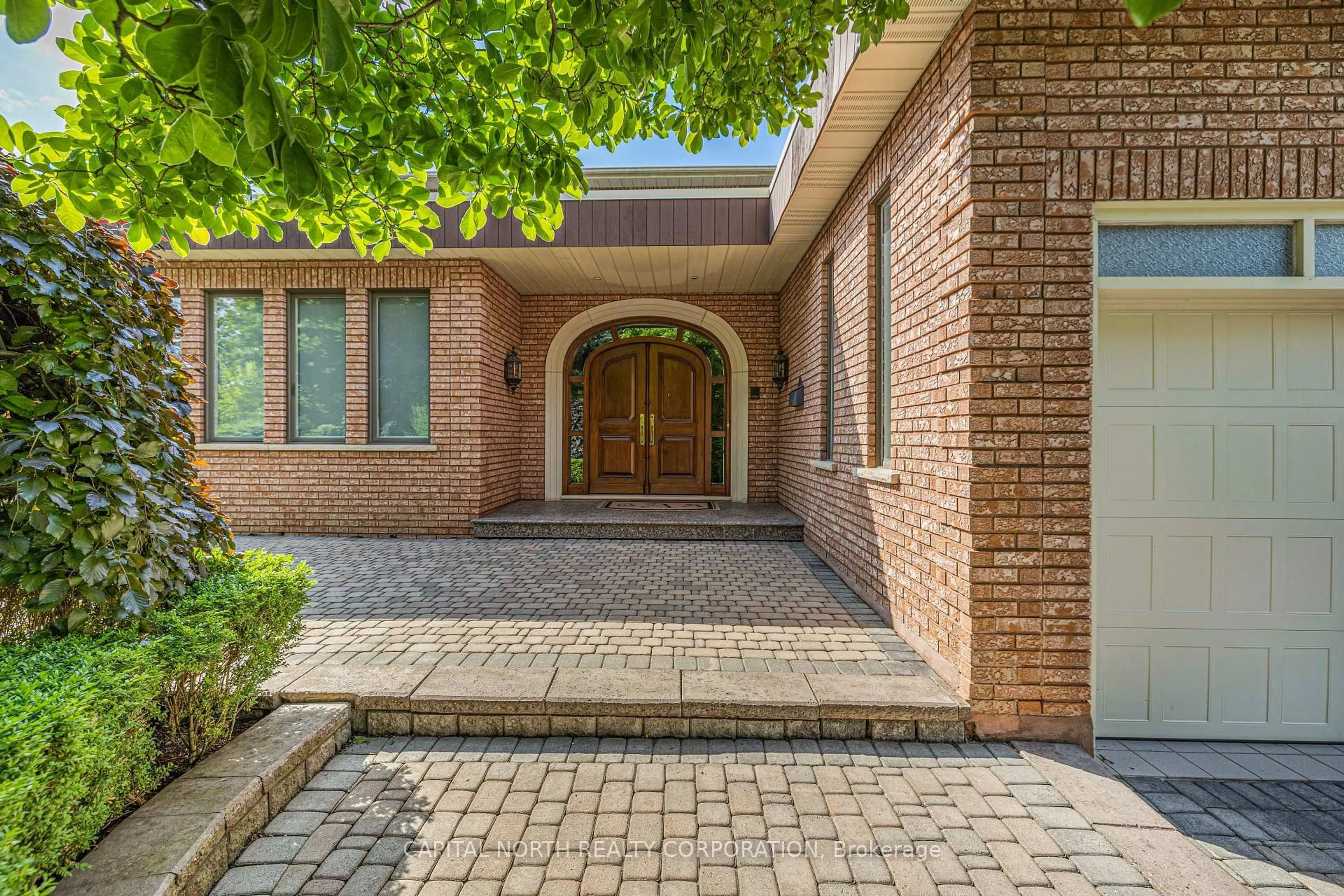 Home with brick exterior material, street for 38 Queen Post Dr, Vaughan Ontario L4L 3G4