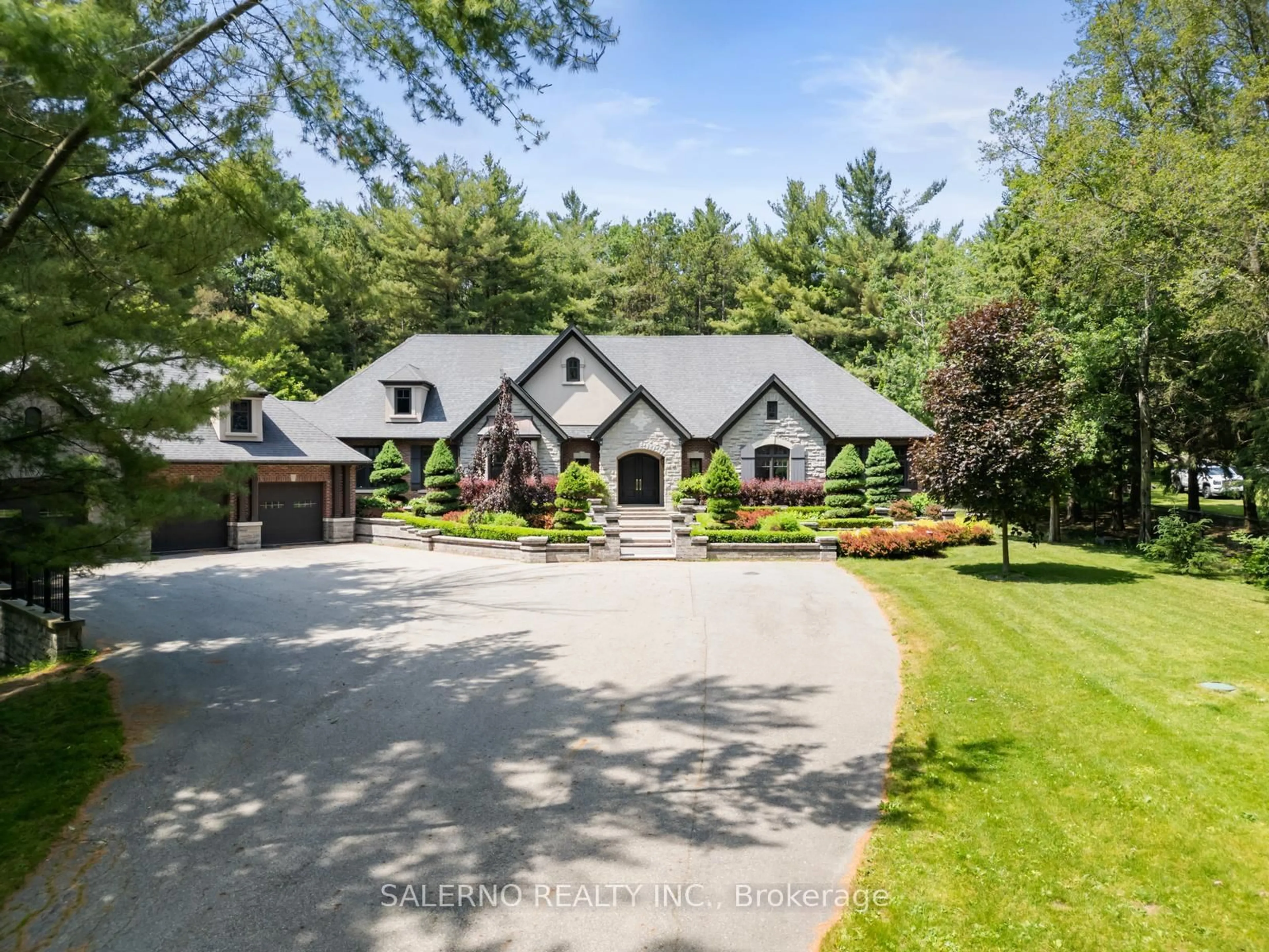 A pic from outside/outdoor area/front of a property/back of a property/a pic from drone, street for 3560 16th Sdrd, King Ontario L7B 1A3