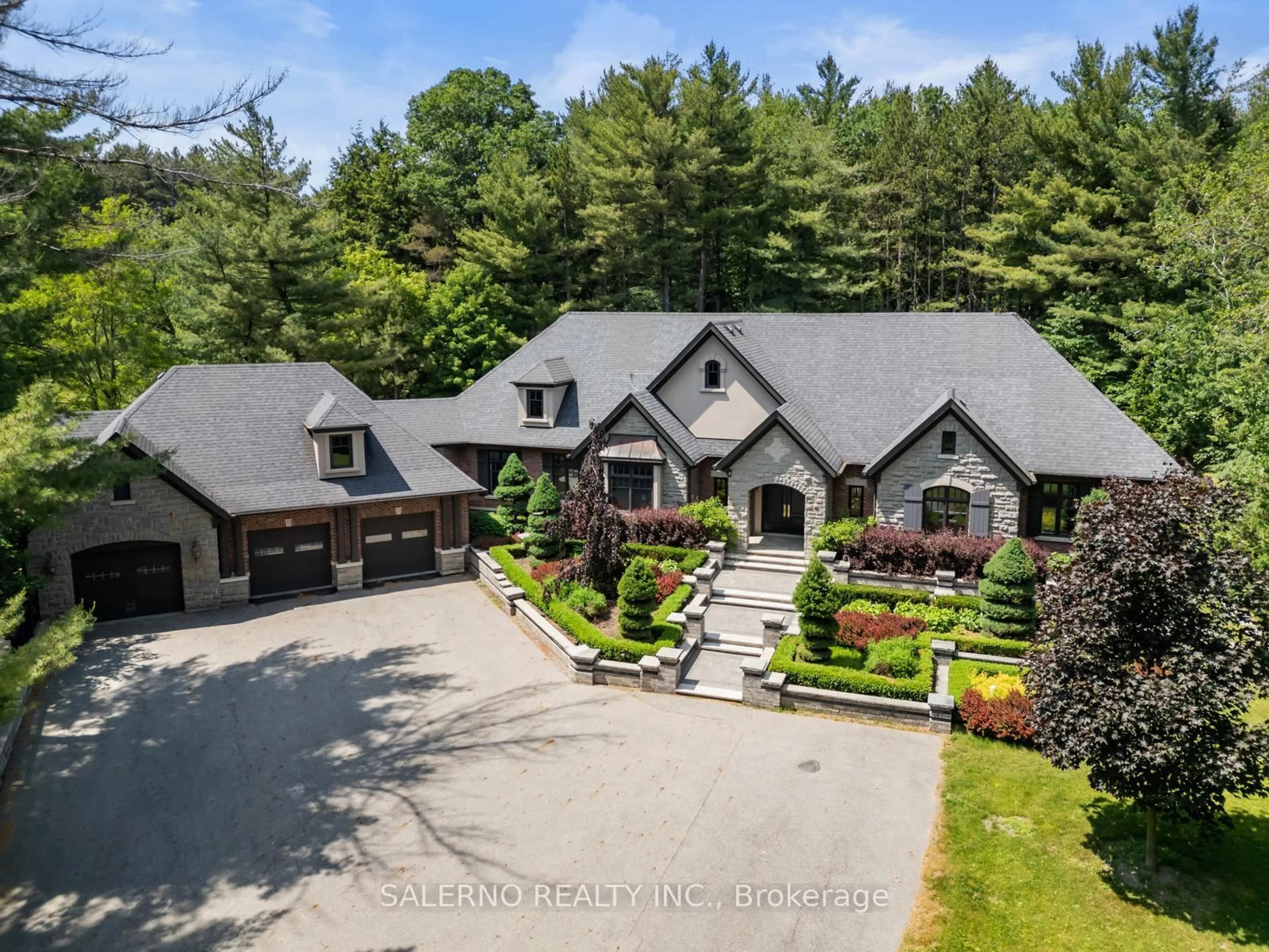 A pic from outside/outdoor area/front of a property/back of a property/a pic from drone, unknown for 3560 16th Sdrd, King Ontario L7B 1A3