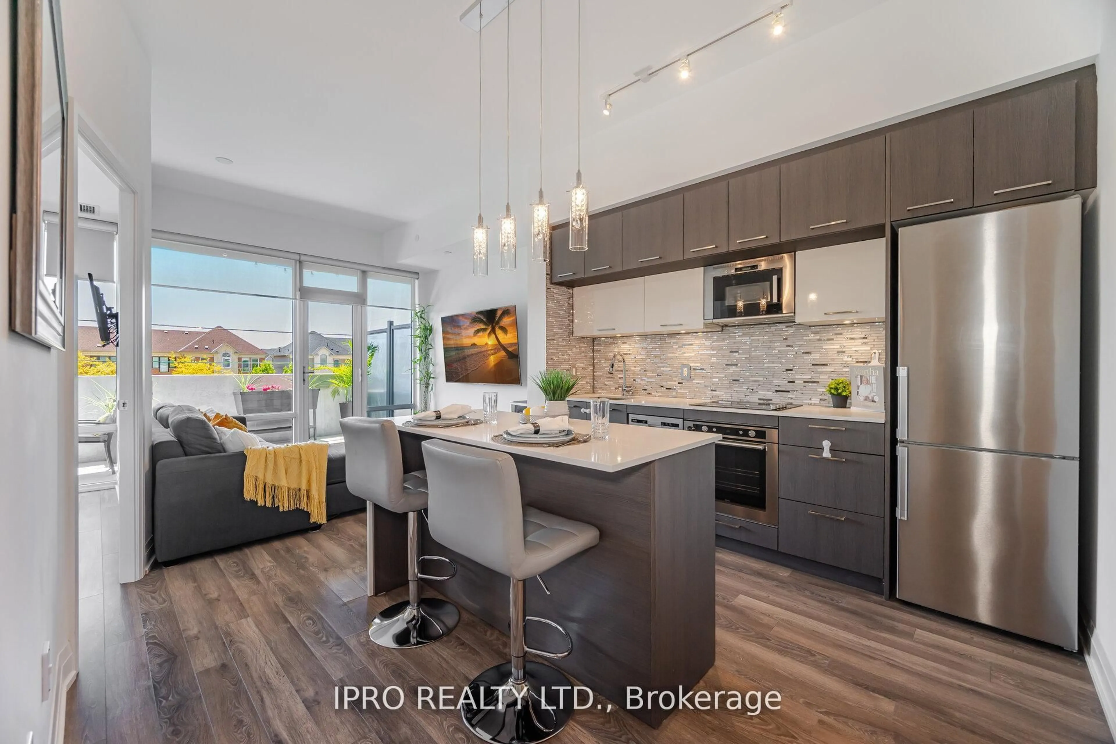 Open concept kitchen, unknown for 4800 Highway #7 Rd #Unit #327, Vaughan Ontario L4L 1H8