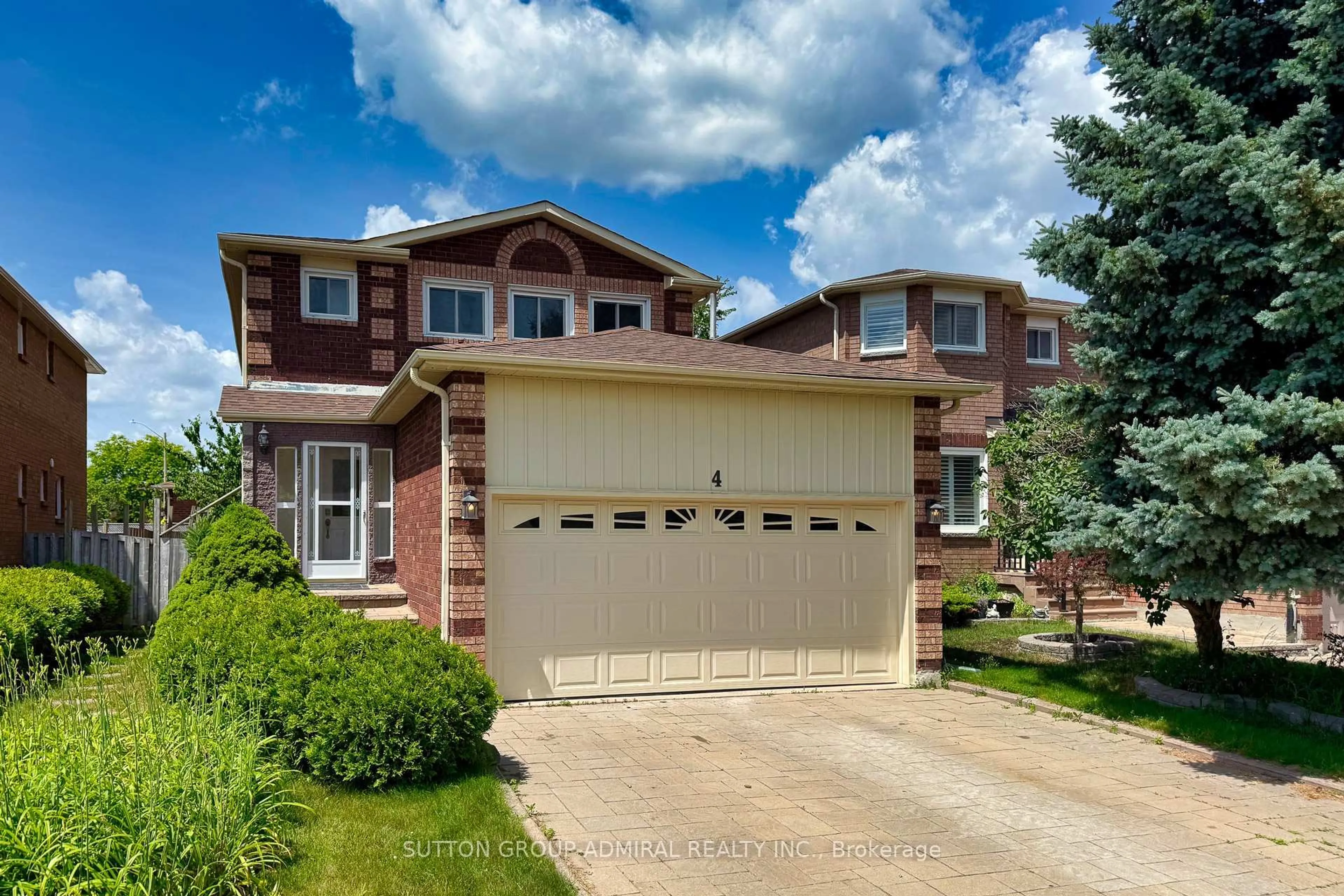 Home with brick exterior material, street for 4 PRICE St, Richmond Hill Ontario L4S 1E1