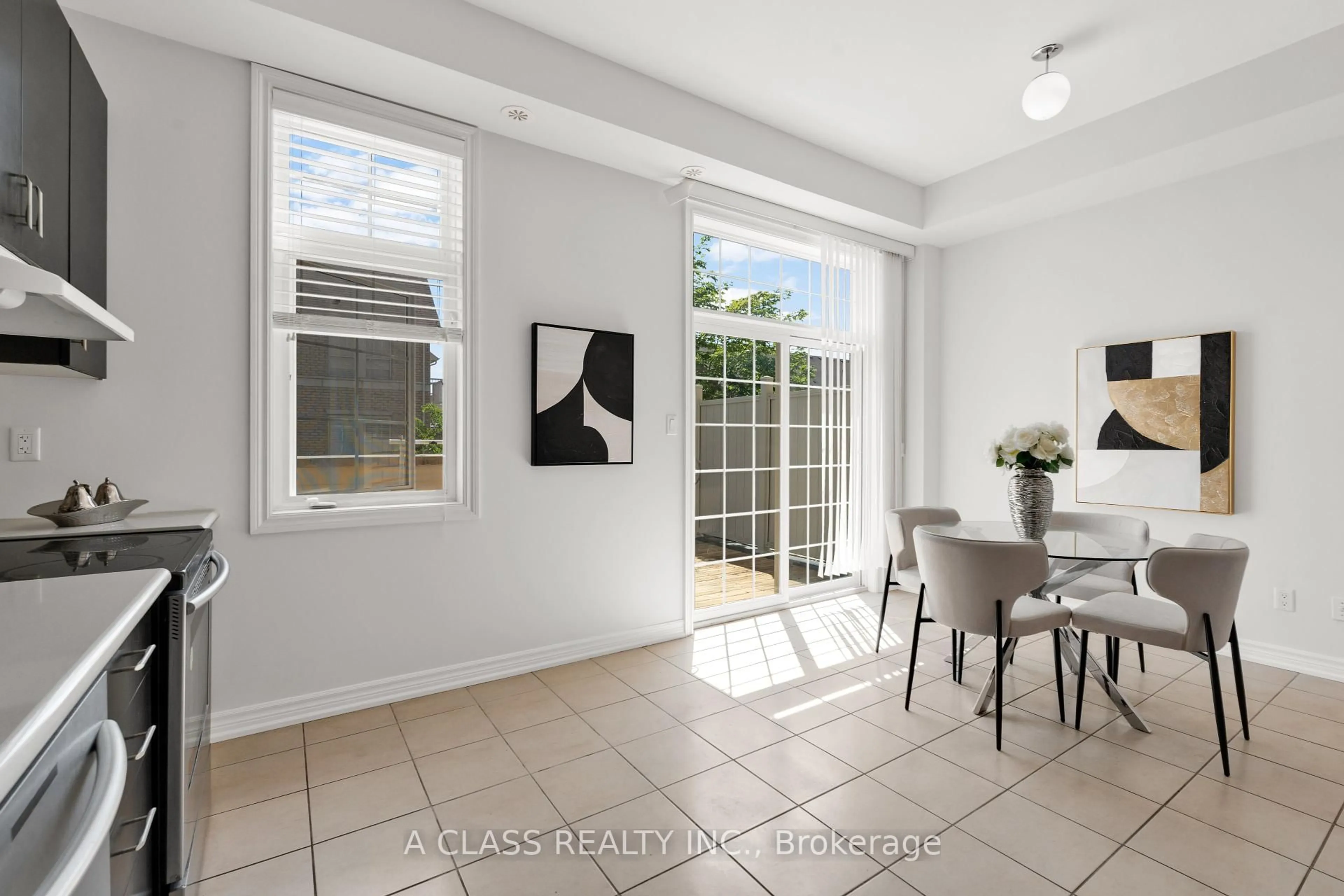 Unknown for 10397 Woodbine Ave, Markham Ontario L6C 0N9