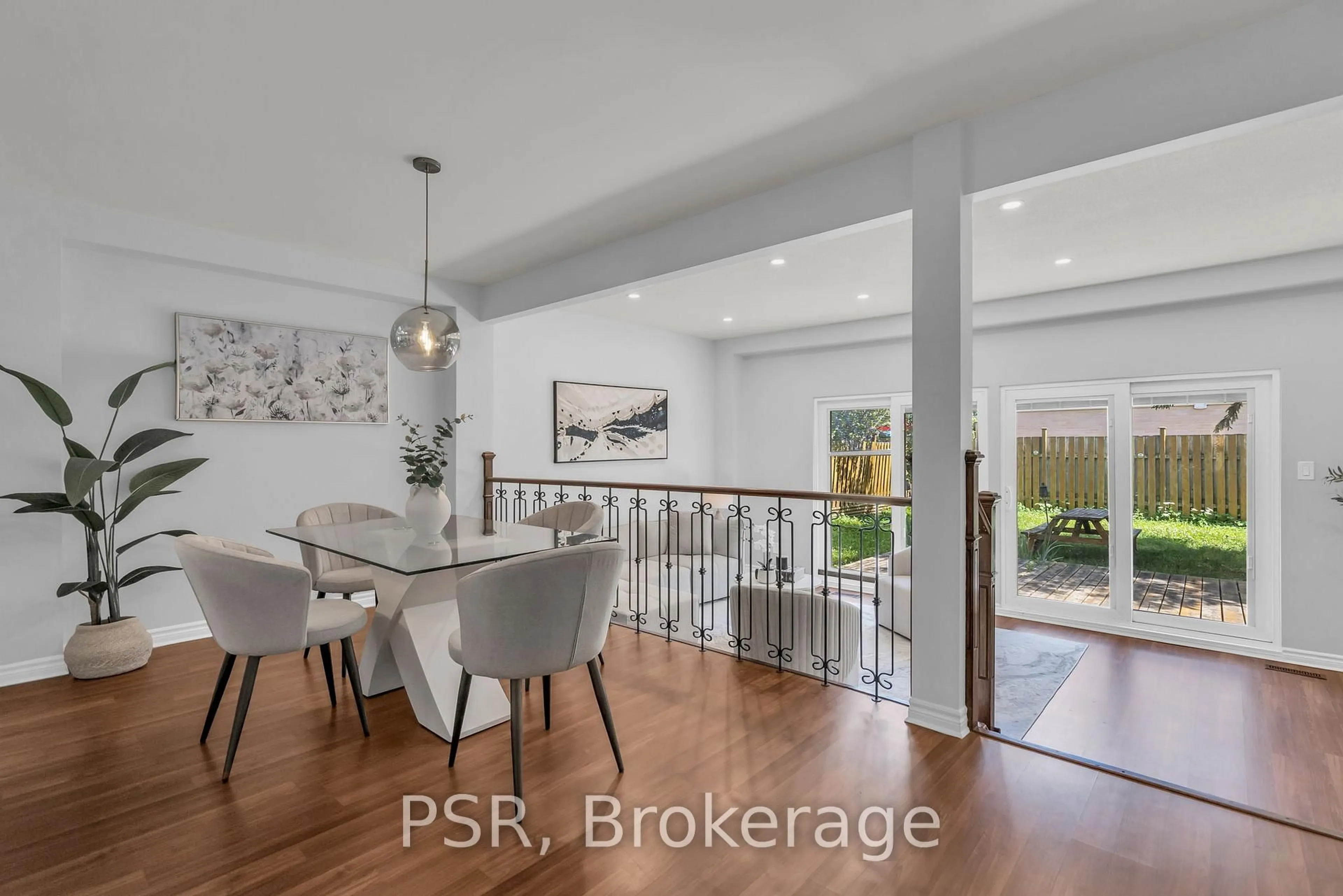 Dining room, unknown for 694 Beman Dr, Newmarket Ontario L3Y 4Z2