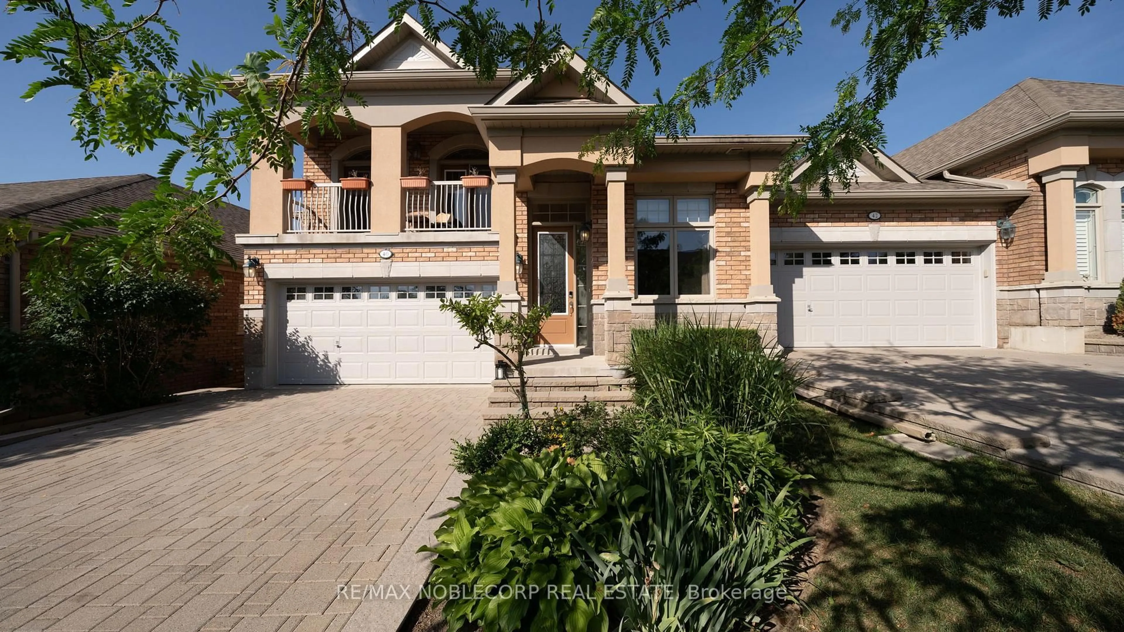 Home with brick exterior material, street for 40 Hillcrest Dr #128, New Tecumseth Ontario L9R 0N4