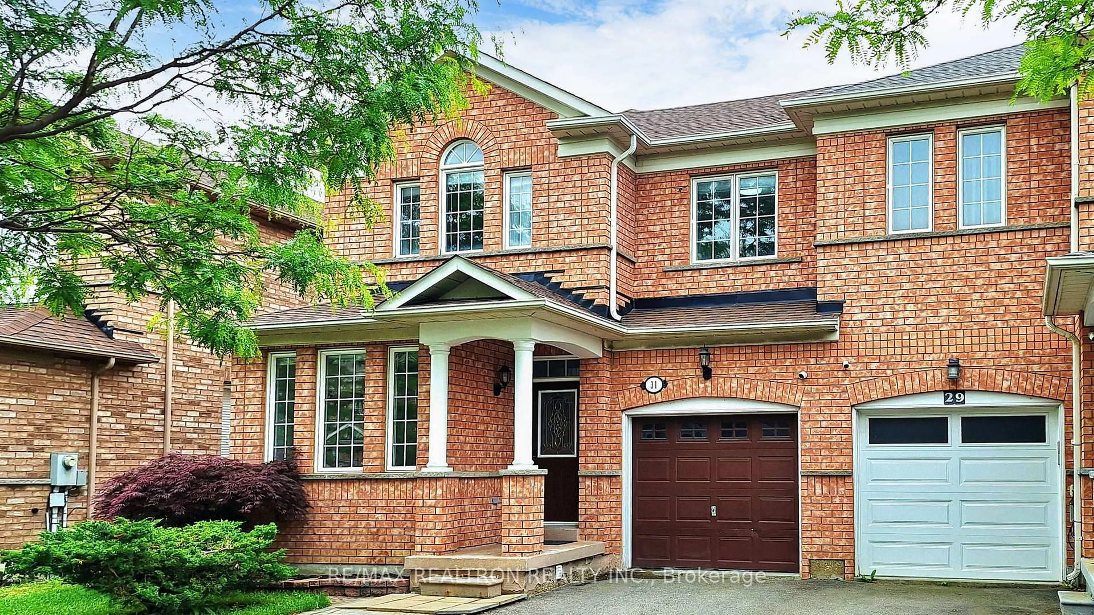 Home with brick exterior material, street for 31 Sedgeway Hts, Vaughan Ontario L4H 3B1