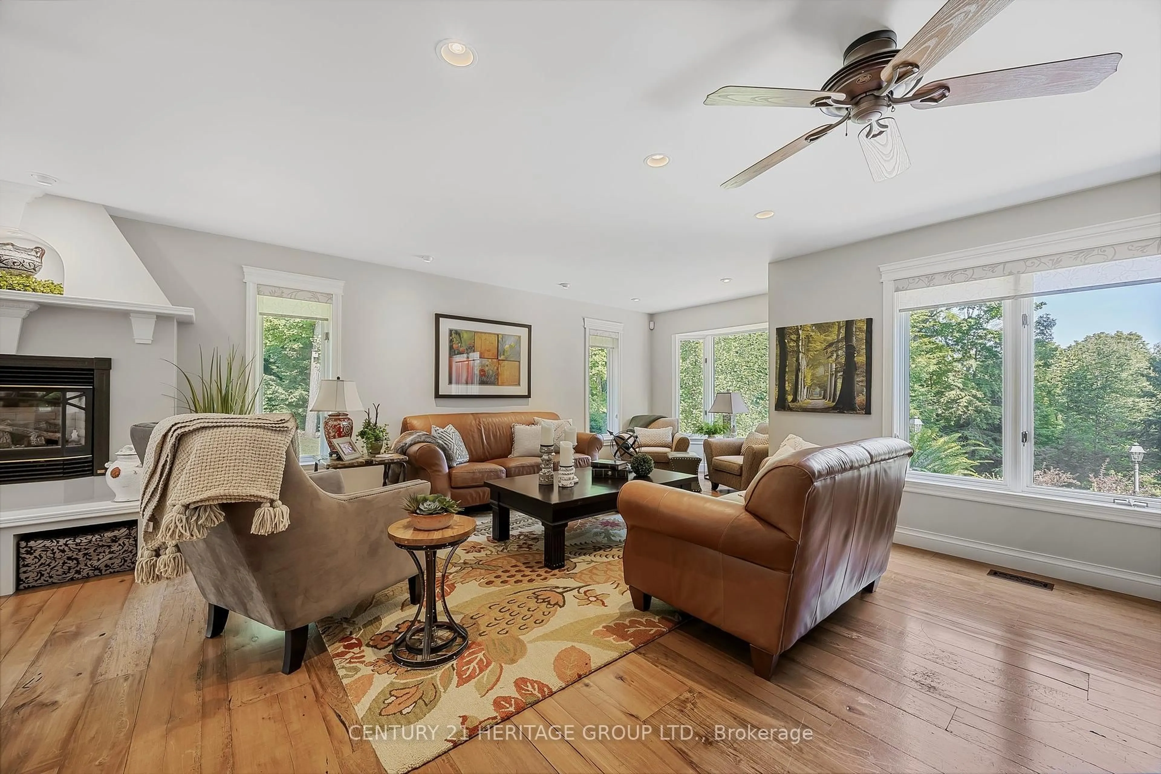 Living room with furniture, unknown for 7812 4th Line, Essa Ontario L3W 0S5