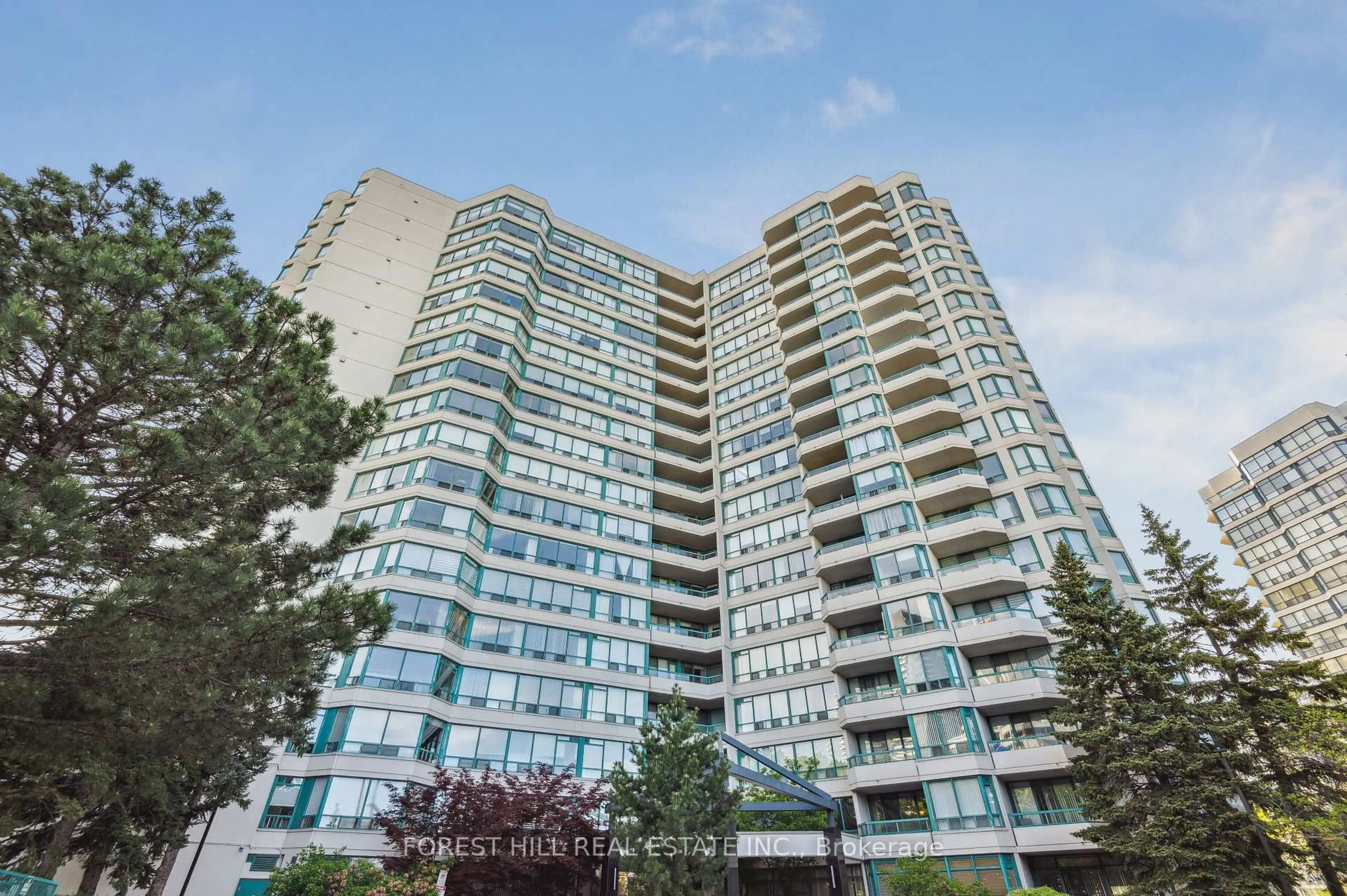 Unknown for 7250 Yonge St #401, Vaughan Ontario L4J 7X1
