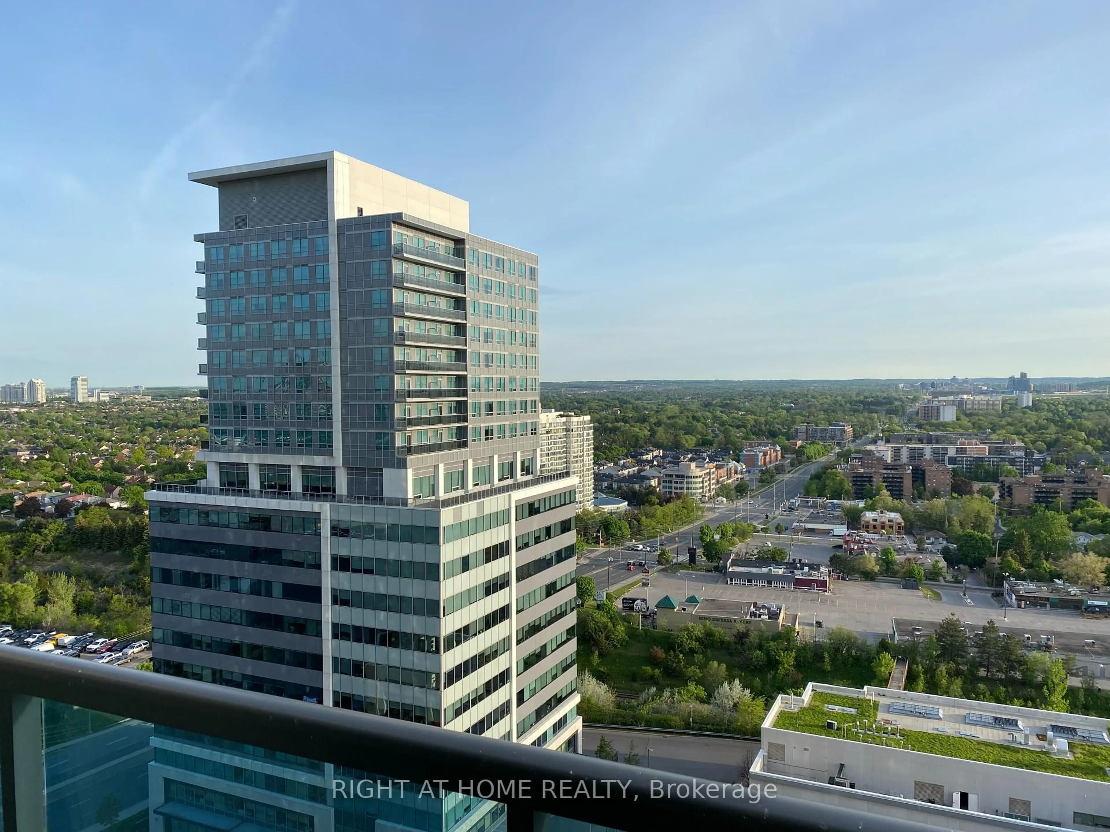 A pic from outside/outdoor area/front of a property/back of a property/a pic from drone, city buildings view from balcony for 7165 YONGE St #1901, Markham Ontario L3T 0C9