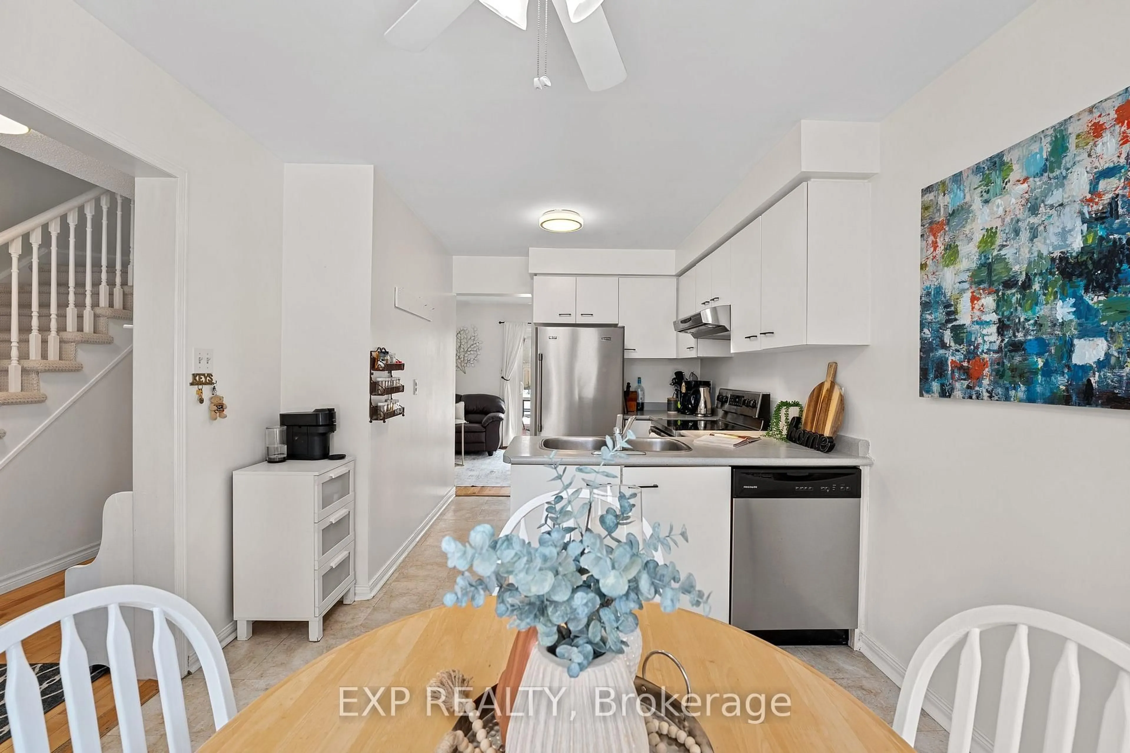 Unknown for 26 Kyle Cres, Georgina Ontario L4P 3P5