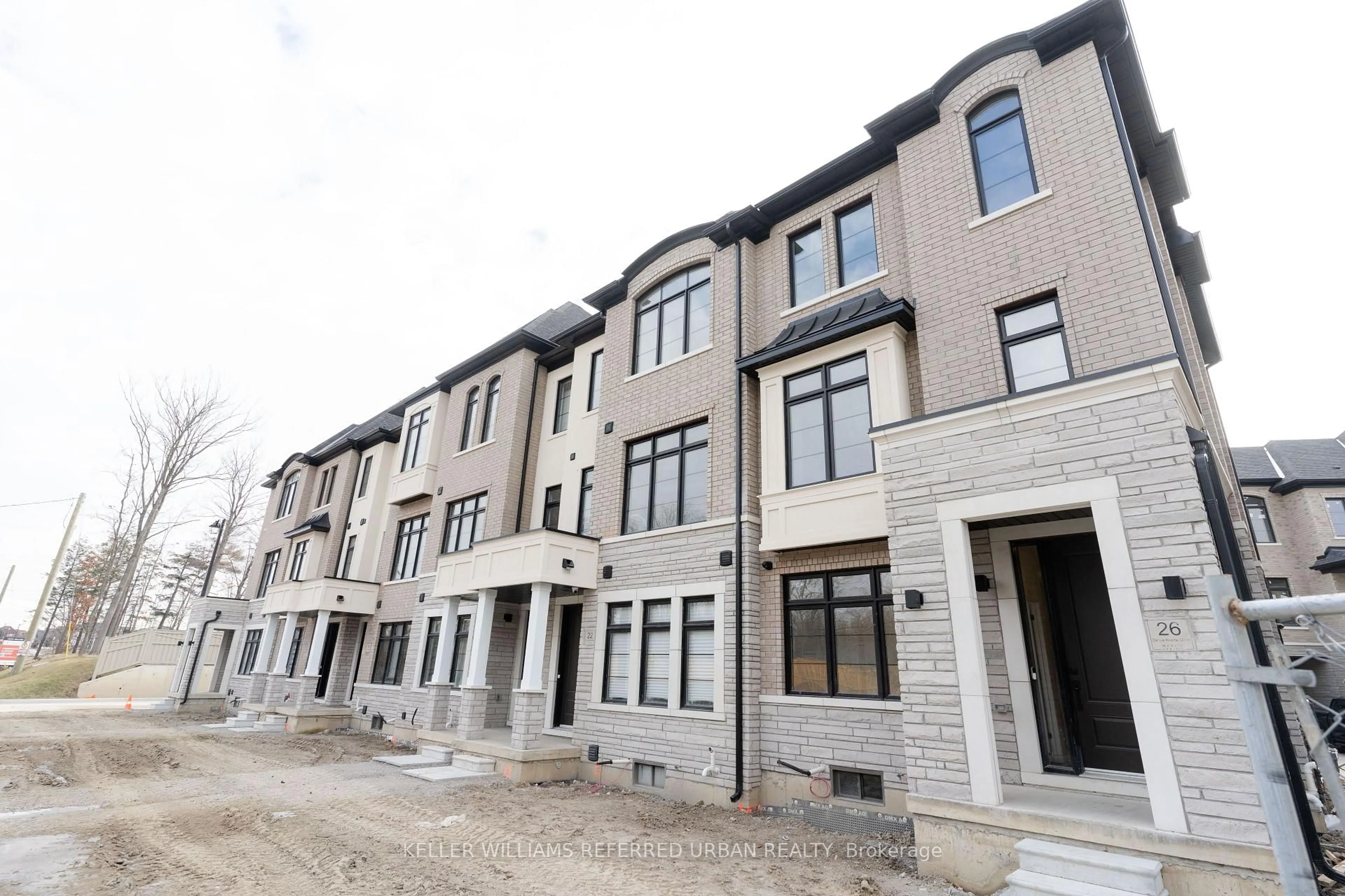Unknown for 26 De La Roche Dr, Vaughan Ontario L4H 5G4