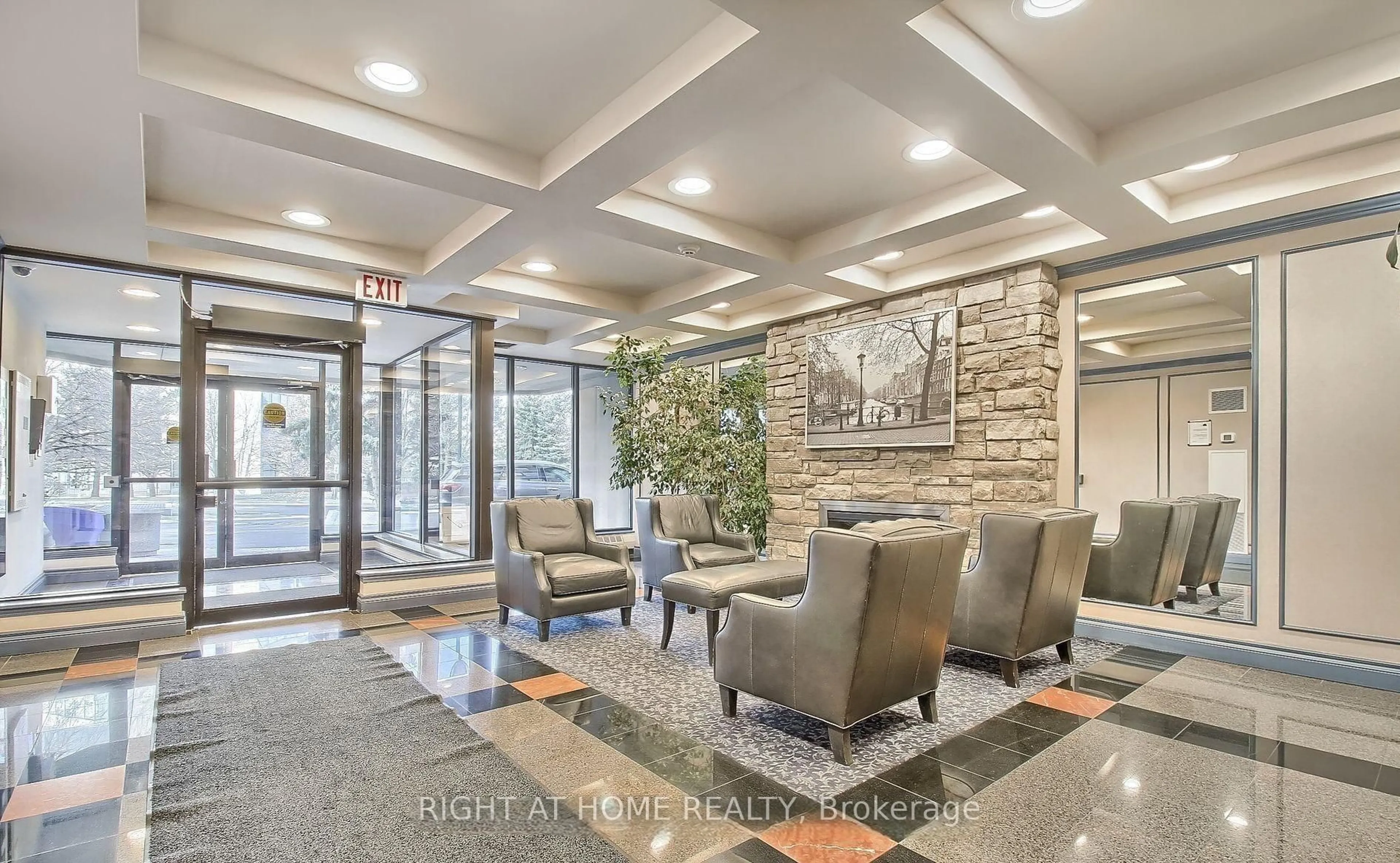 Lobby for 81 Townsgate Dr #902, Vaughan Ontario L4J 8E6