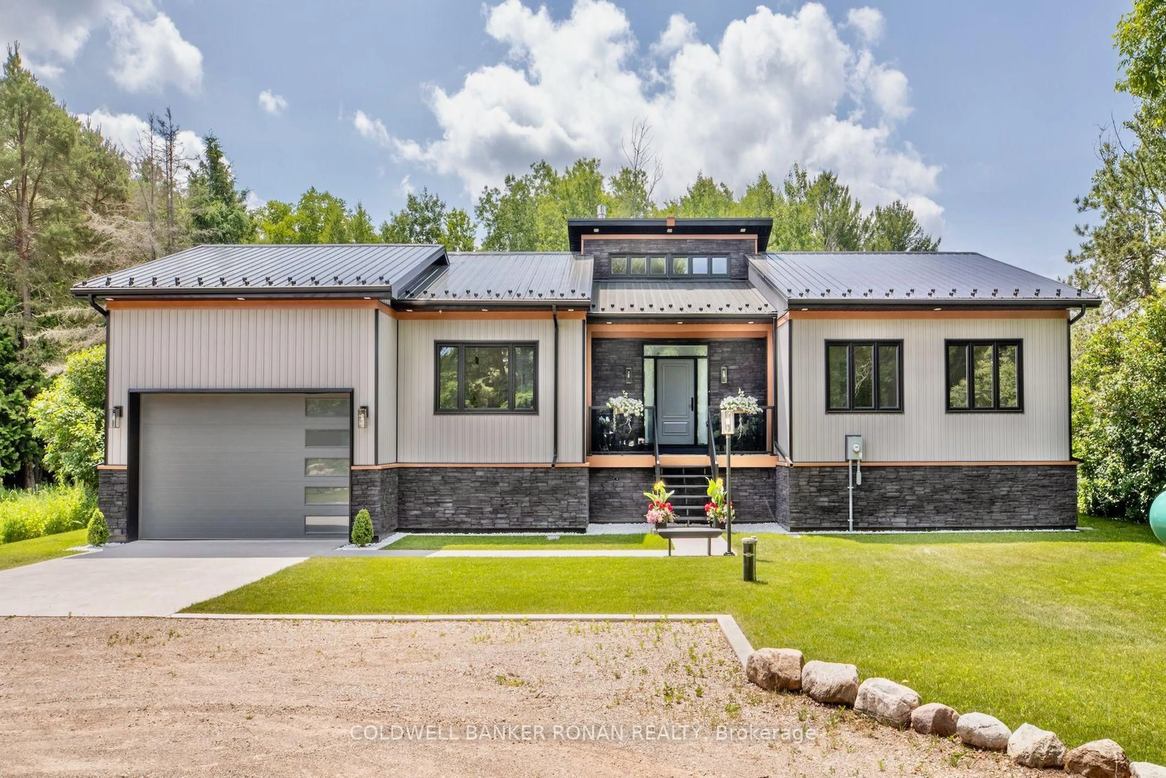Home with brick exterior material, unknown for 9243 County Road 1, Adjala-Tosorontio Ontario L0N 1P0