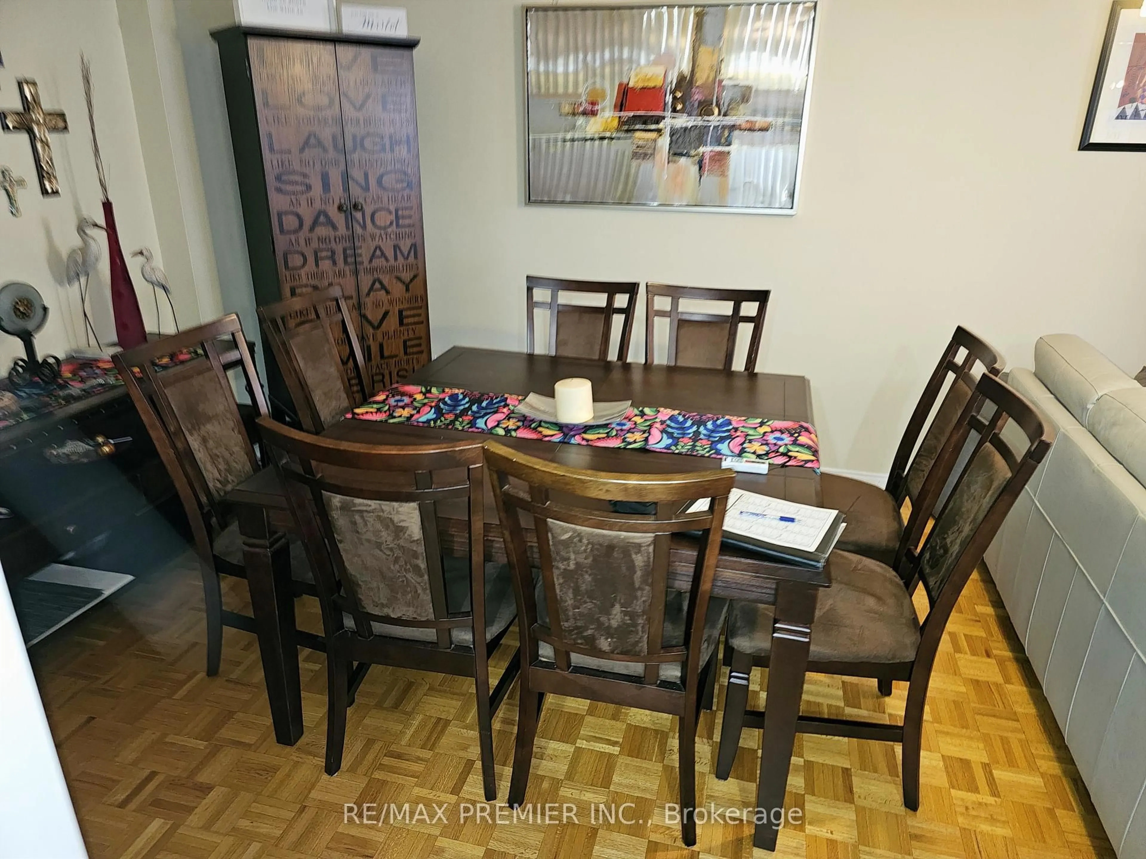 Dining room, wood/laminate floor for 180 Blue Willow Dr #27, Vaughan Ontario L4L 9C9