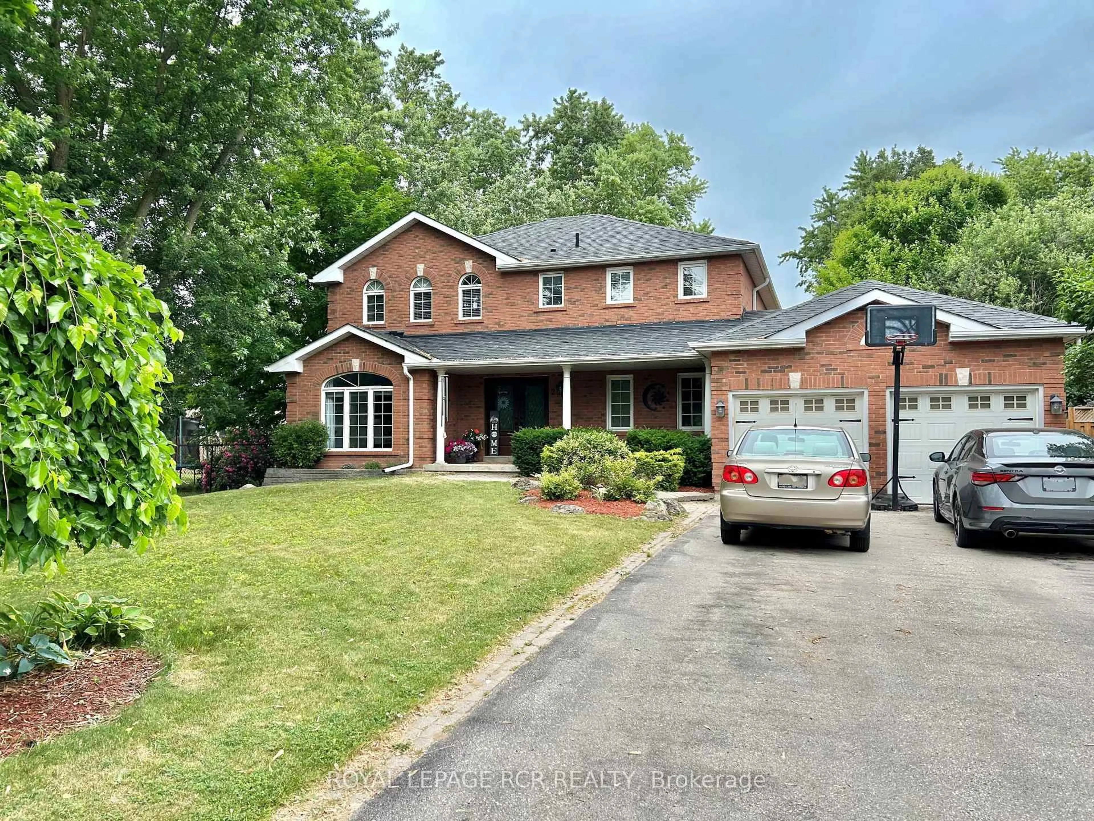 Home with brick exterior material, street for 2 Dungey Cres, New Tecumseth Ontario L9R 1X5