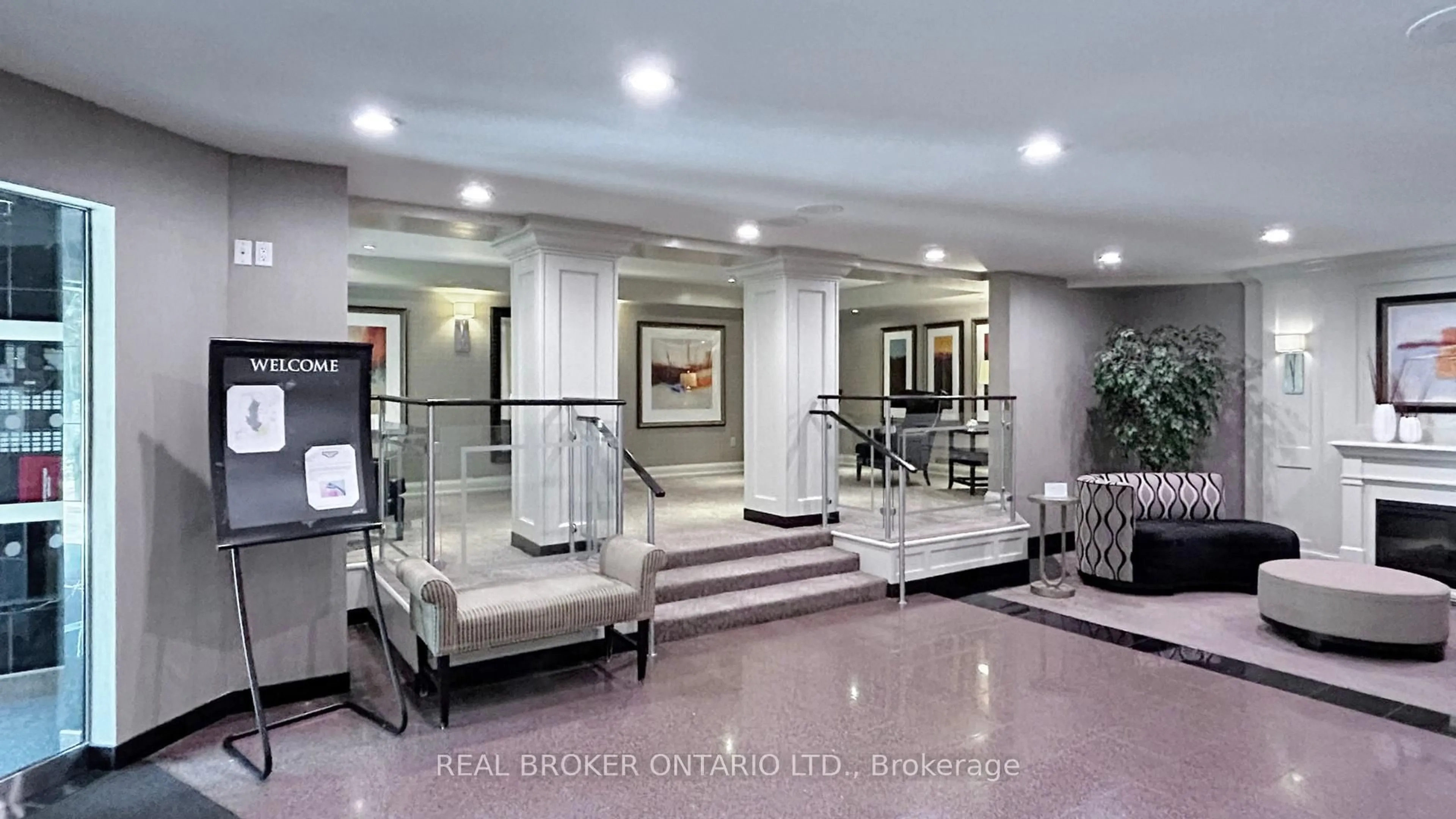 Lobby for 7440 Bathurst St #1402, Vaughan Ontario L4J 7K8