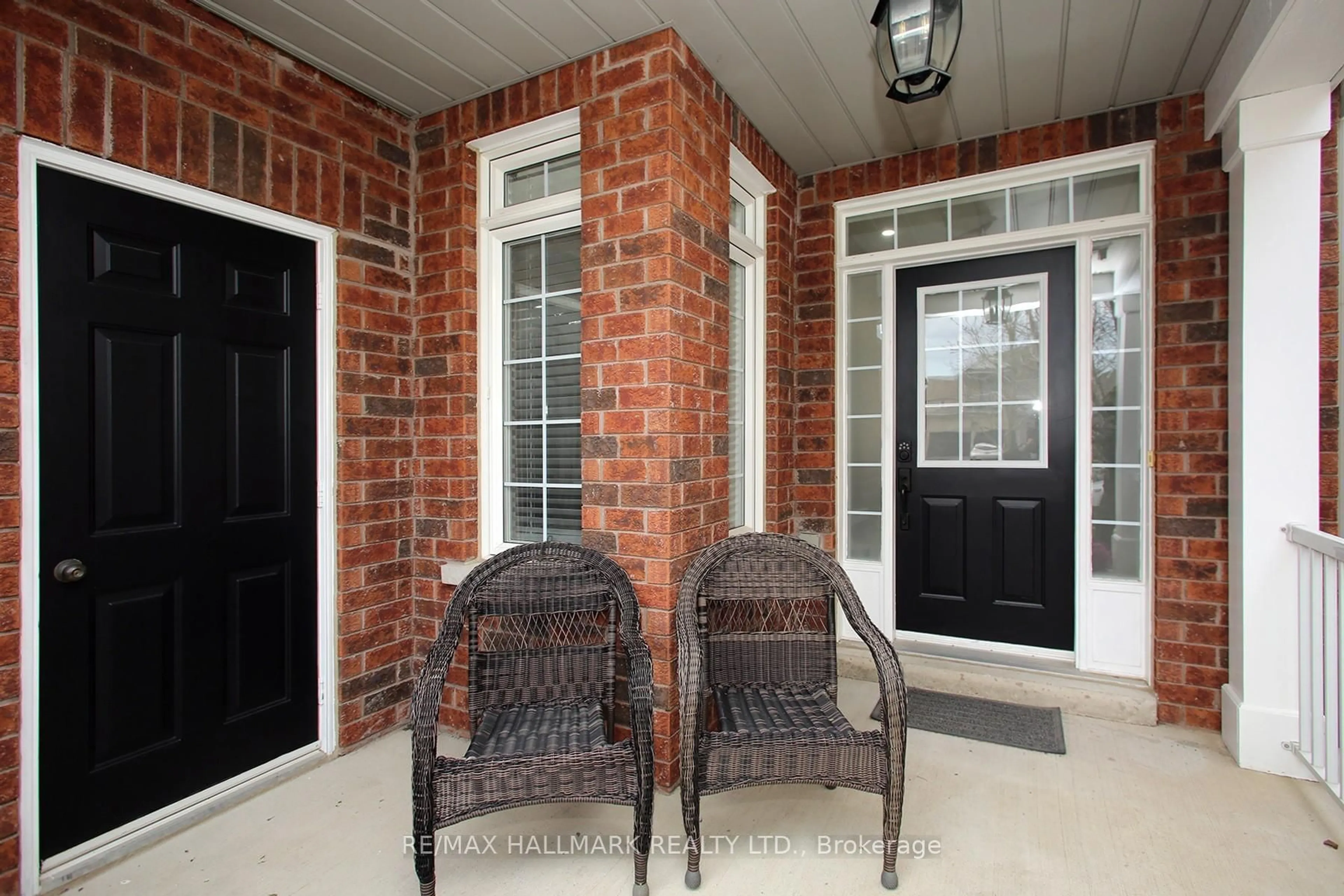 Unknown for 53 Russell Barton Lane, Uxbridge Ontario L9P 1Z2
