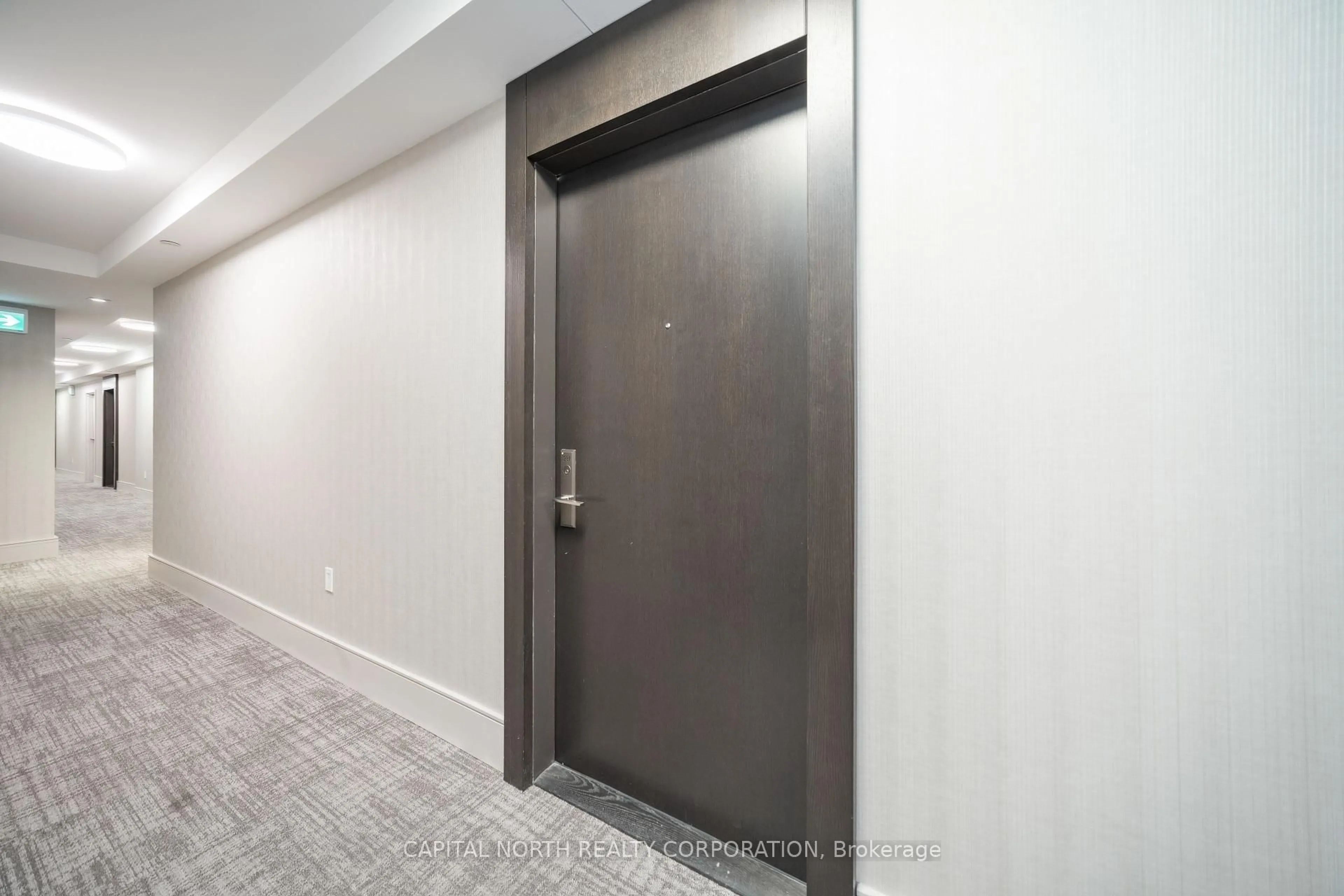 Indoor foyer for 9000 Jane St #231, Vaughan Ontario L4K 0M6