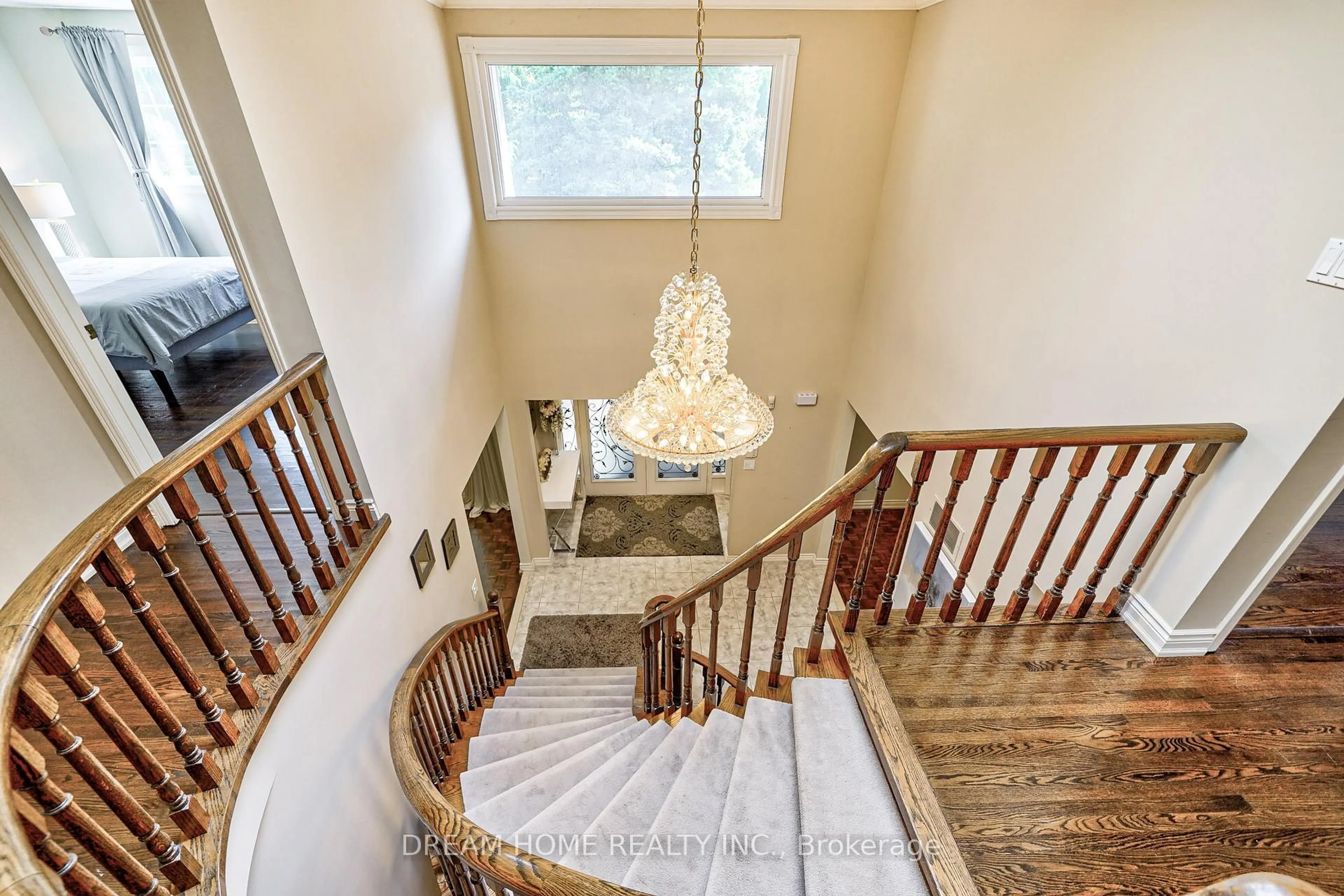 Stairs for 79 Lunau Lane, Markham Ontario L3T 5N1