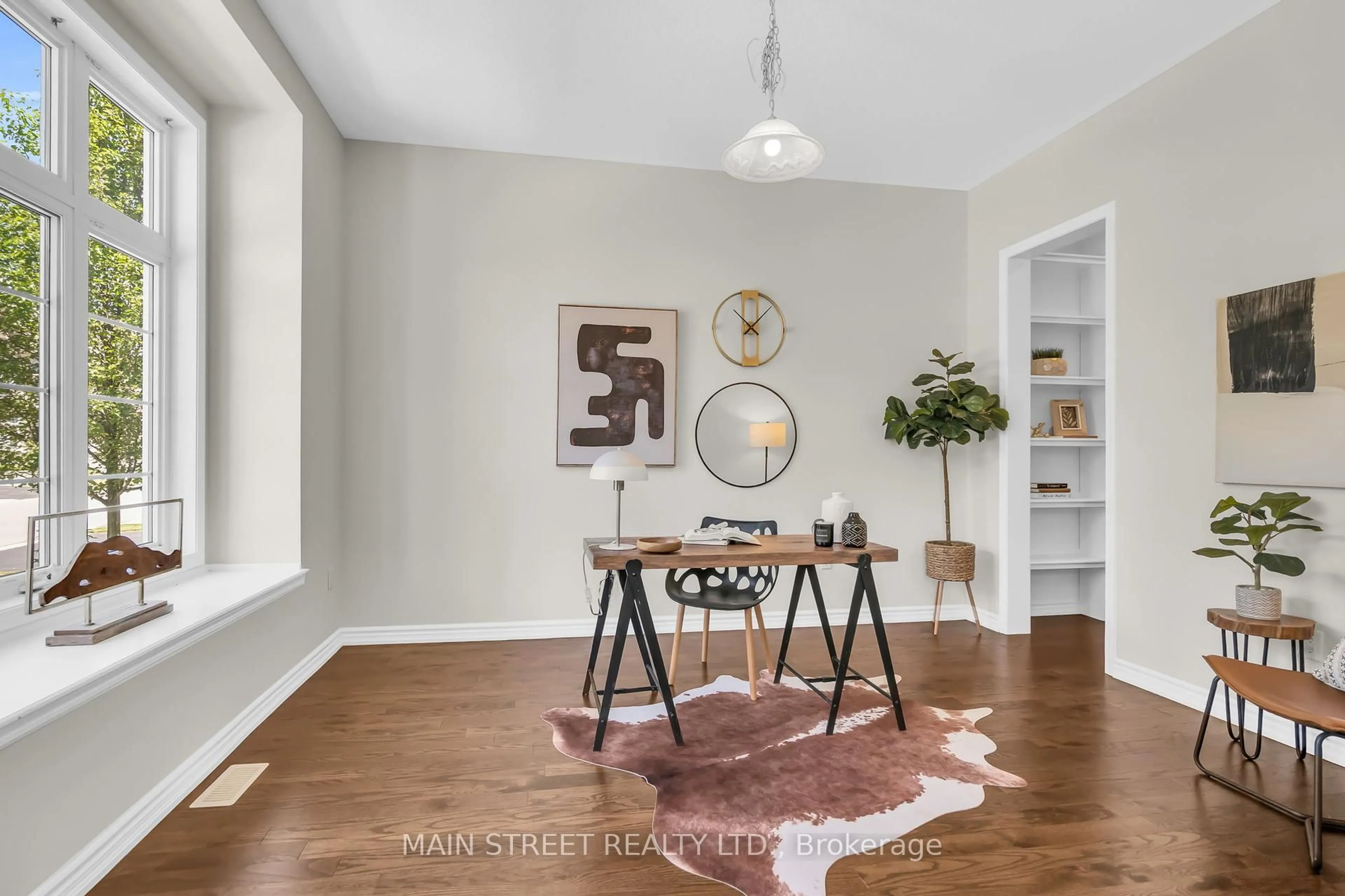 Unknown for 99 Bridgepointe Crt, Aurora Ontario L4G 3H8