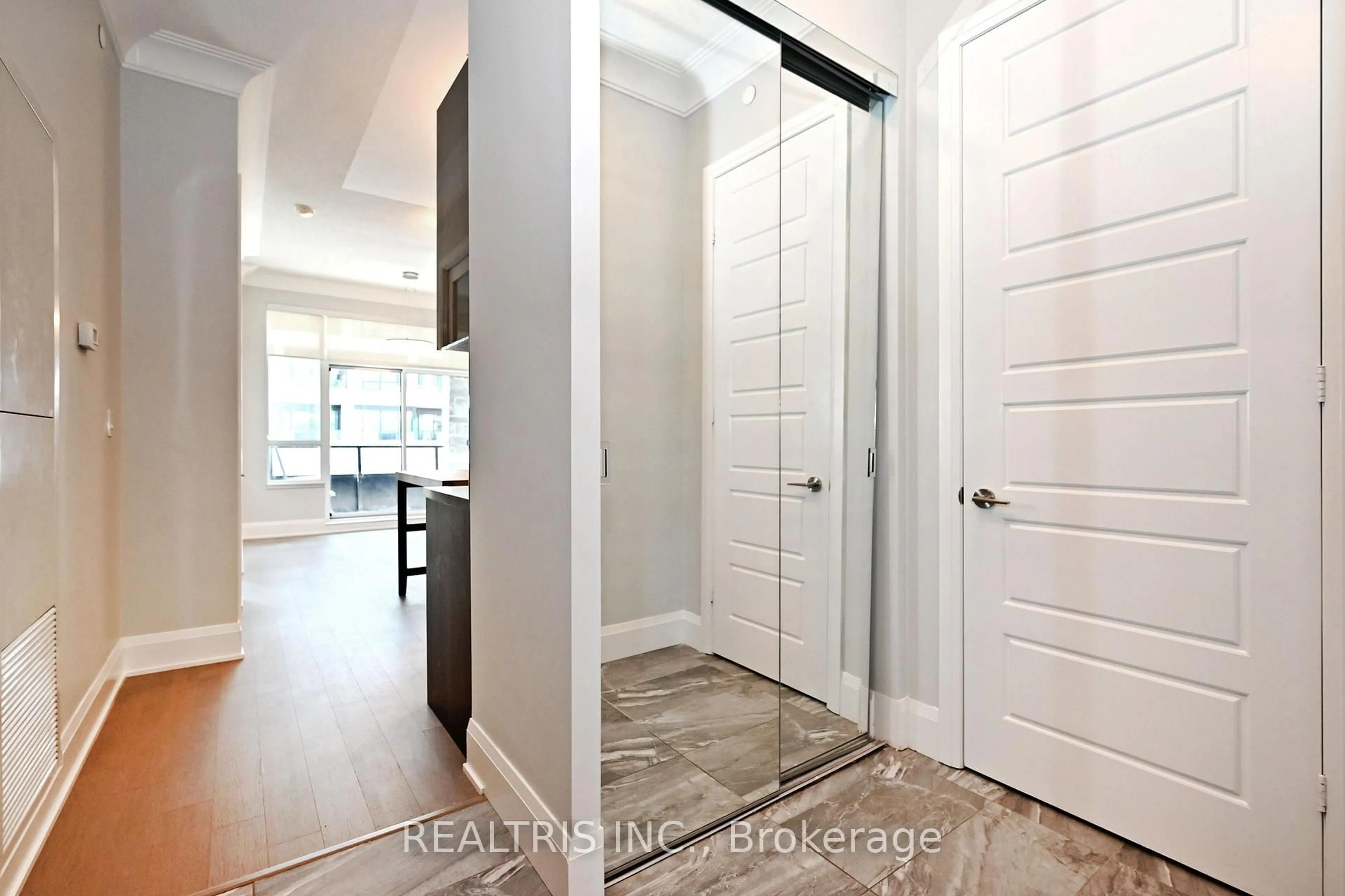 Indoor entryway for 25 Water Walk Dr #210, Markham Ontario L6G 0G3