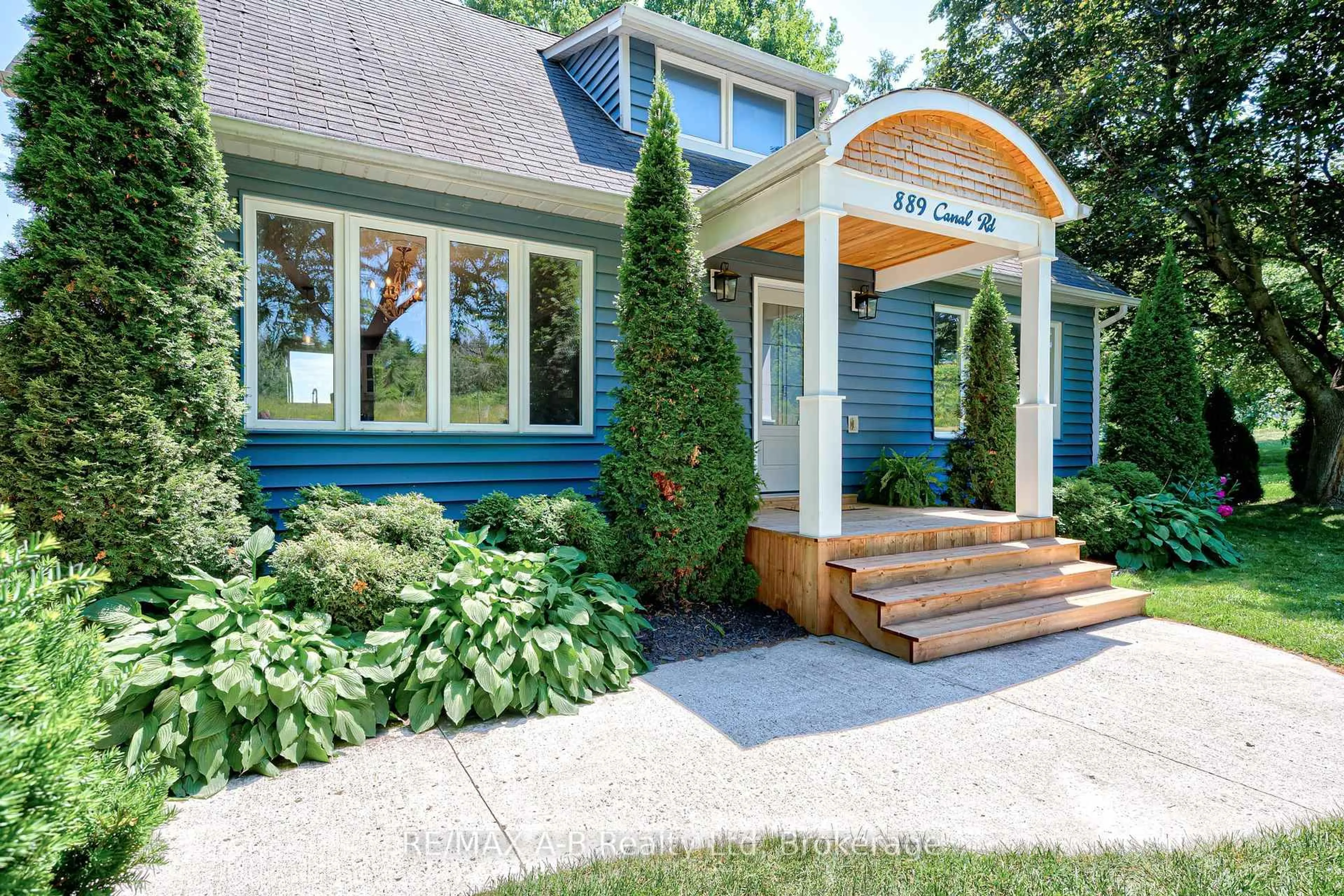 Unknown for 889 Canal Rd, Bradford West Gwillimbury Ontario L3Z 4C9