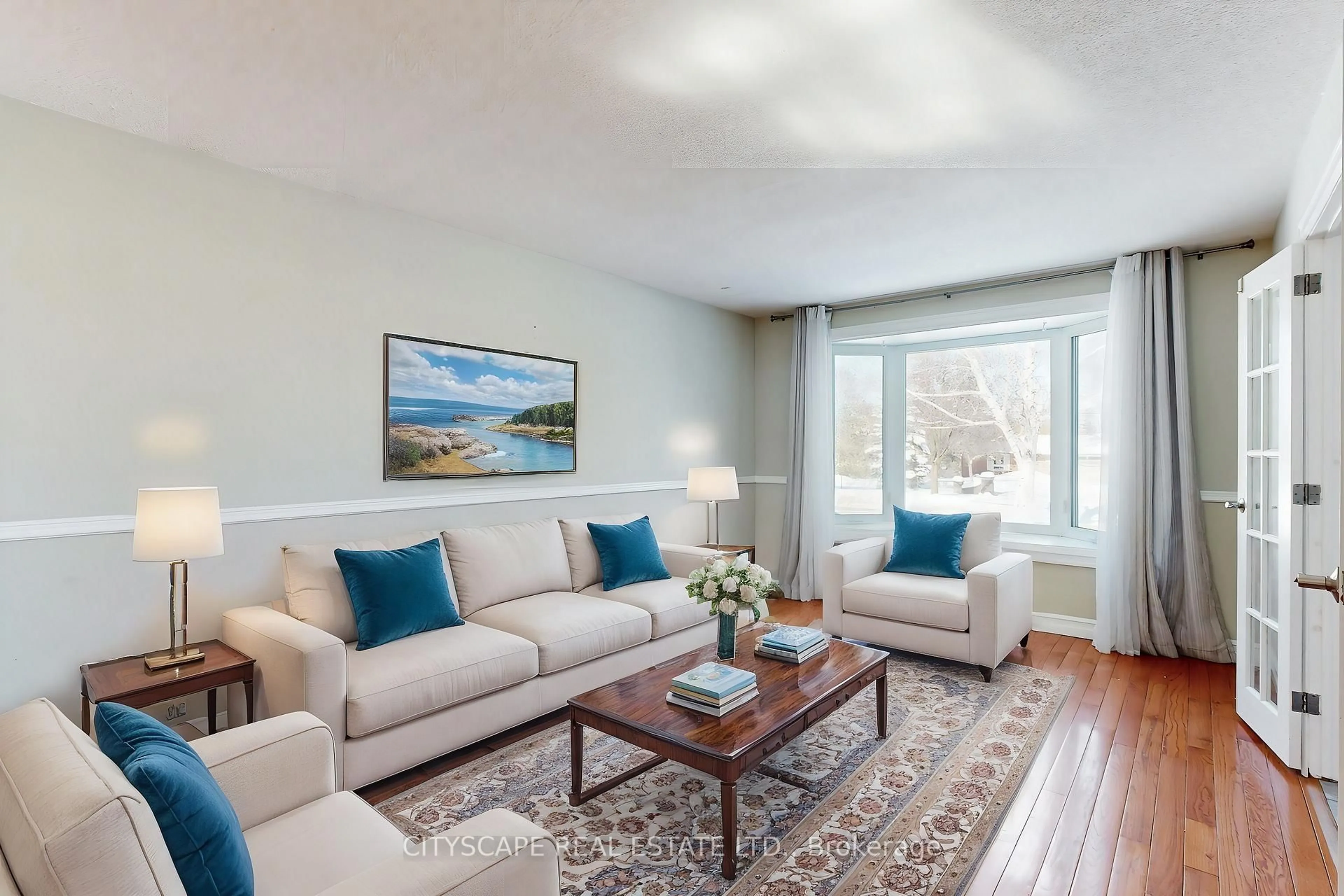 Living room with furniture, unknown for 65 Riverglen Dr, Georgina Ontario L4P 3K7