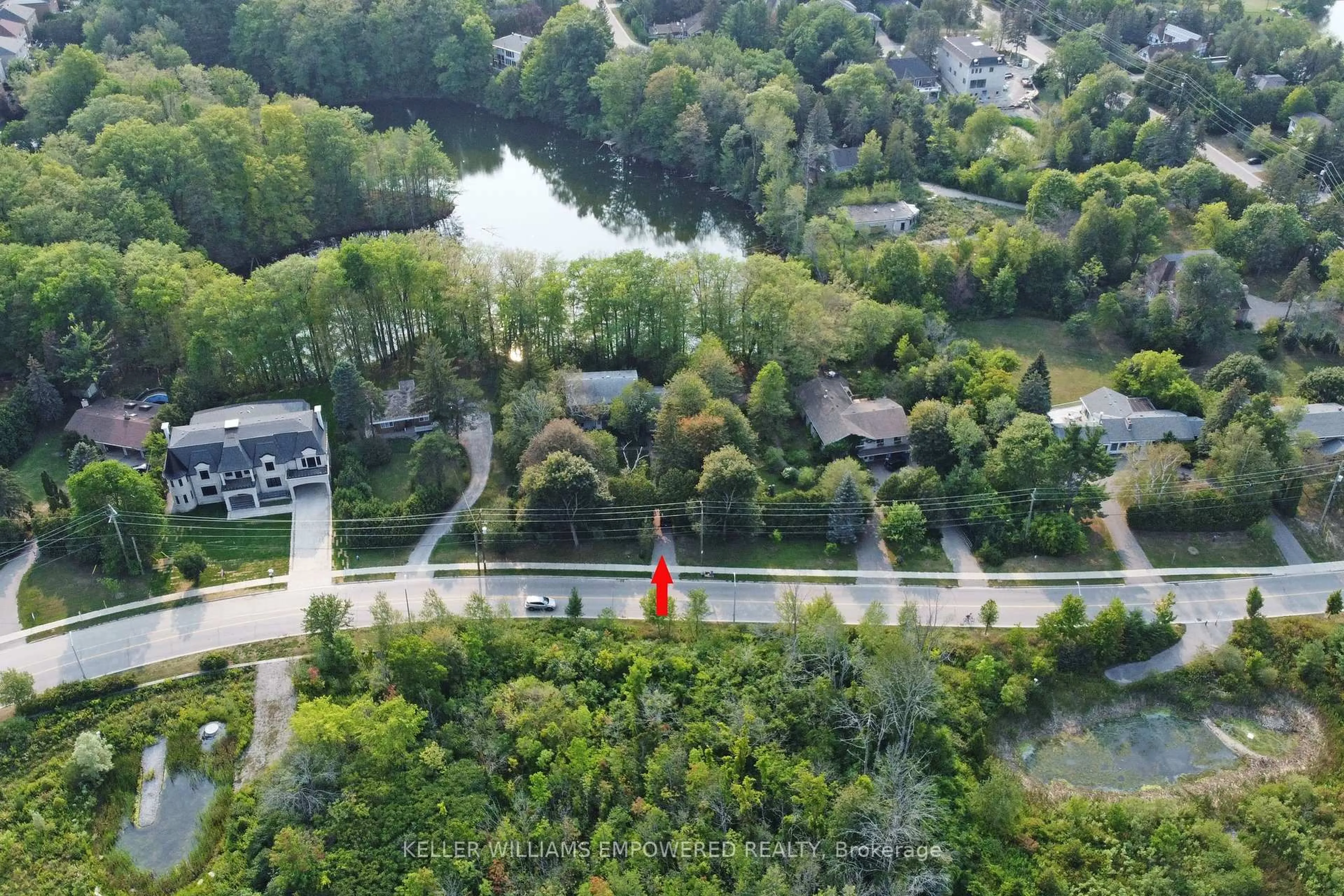A pic from outside/outdoor area/front of a property/back of a property/a pic from drone, water/lake/river/ocean view for 16 Bayview Park Lane, Richmond Hill Ontario L4E 4K7